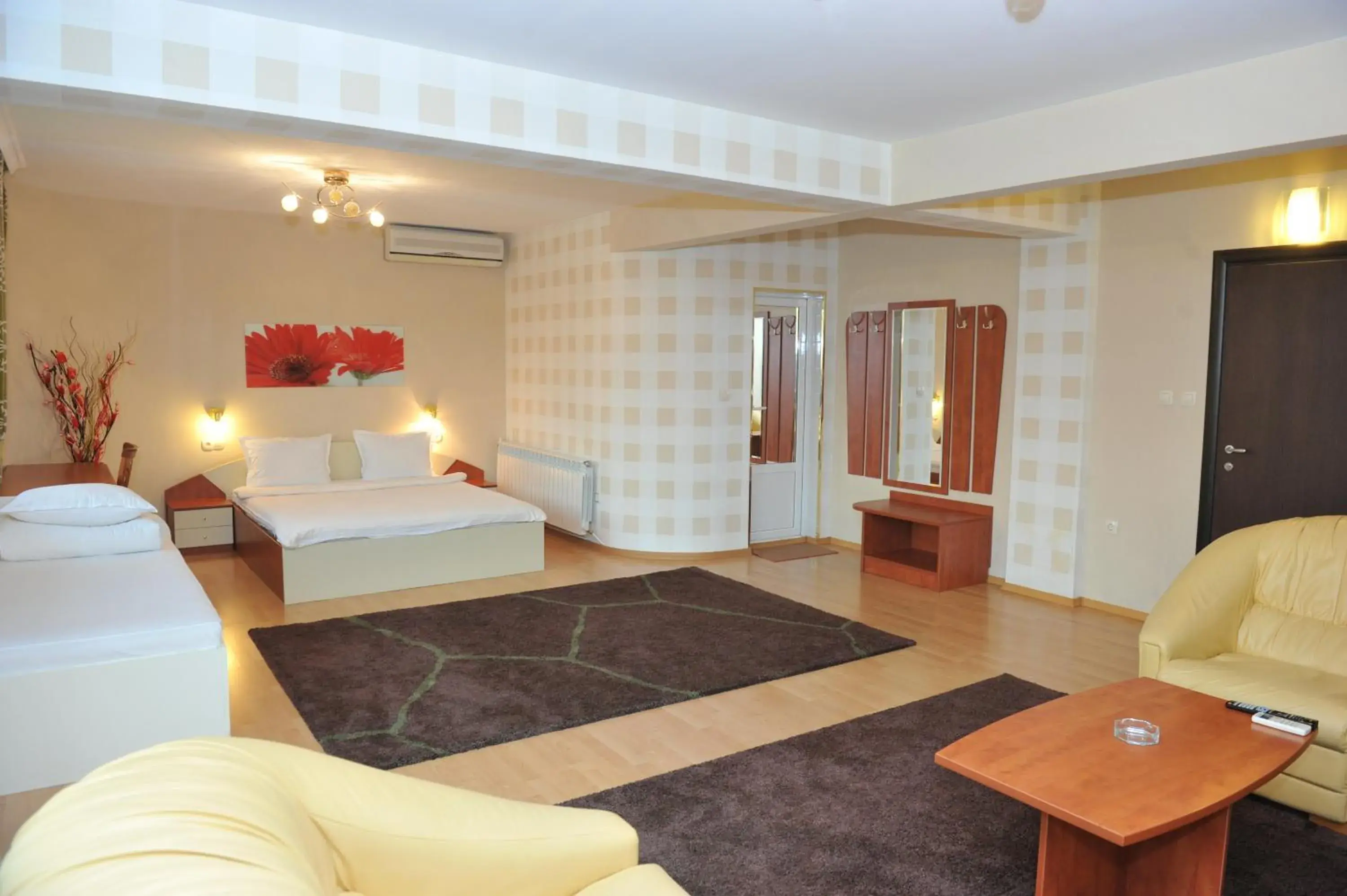 Comfort Junior Suite in Eros Motel Comfort Junior Suite in Eros Motel