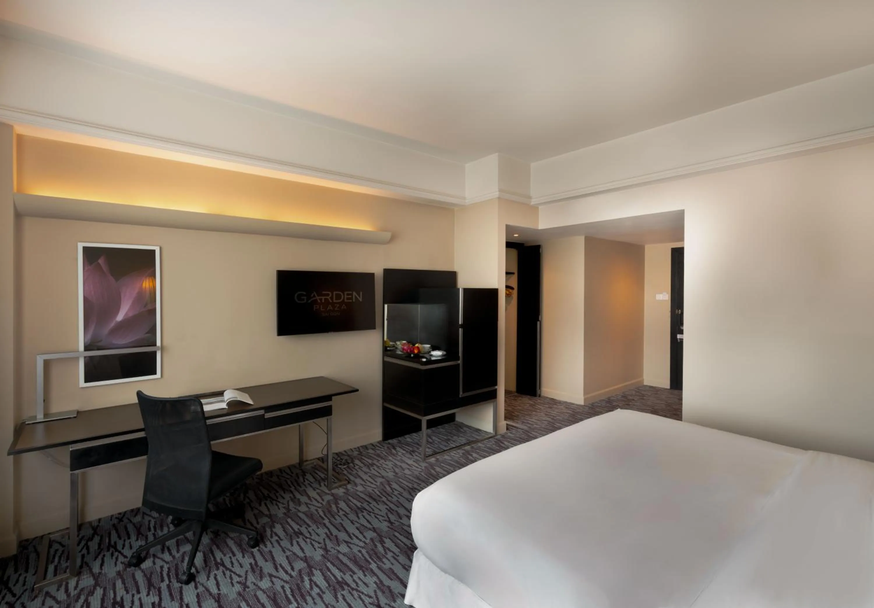 Bedroom, Bed in Garden Plaza Saigon - Formerly PARKROYAL Saigon