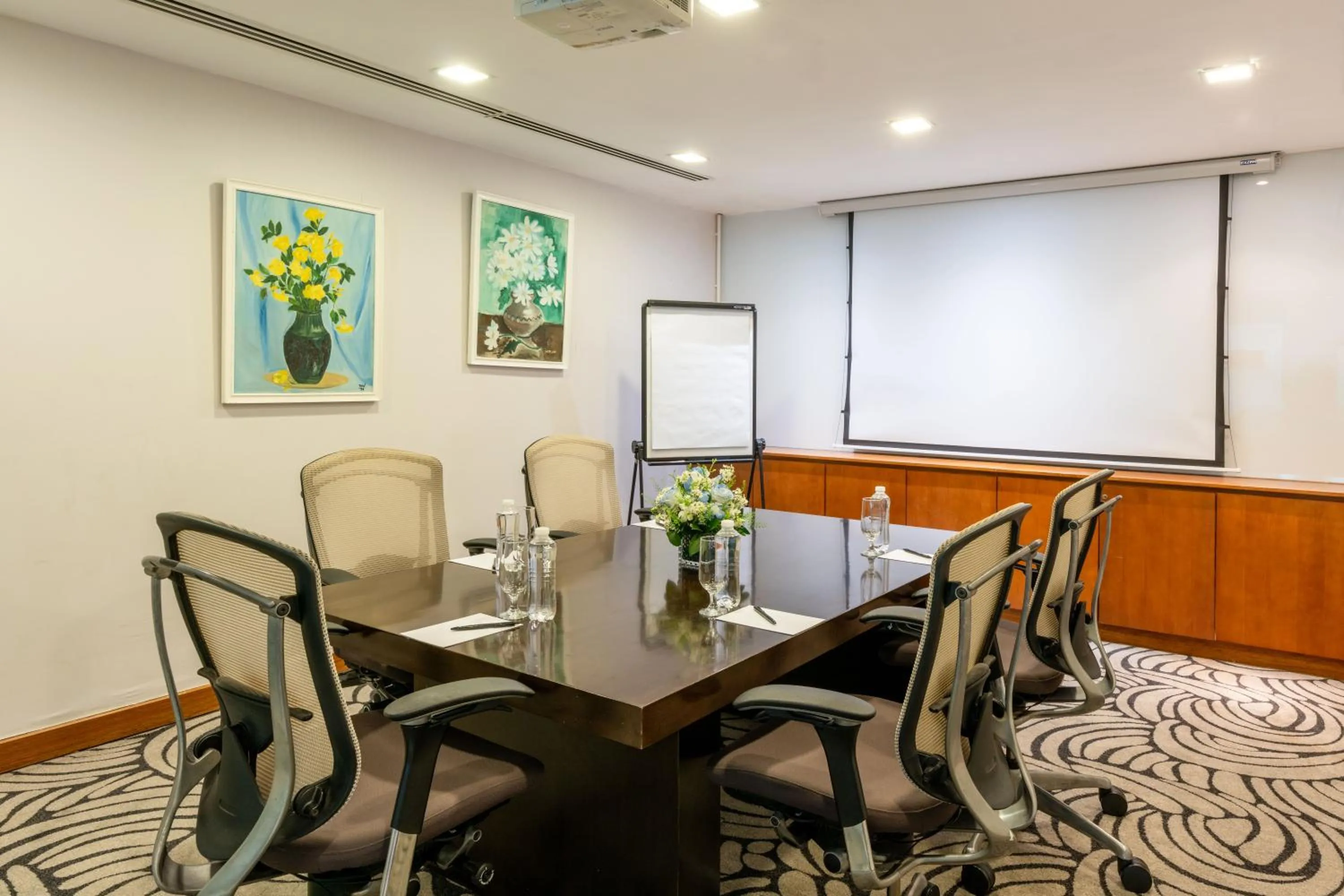 Property building in Garden Plaza Saigon - Formerly PARKROYAL Saigon