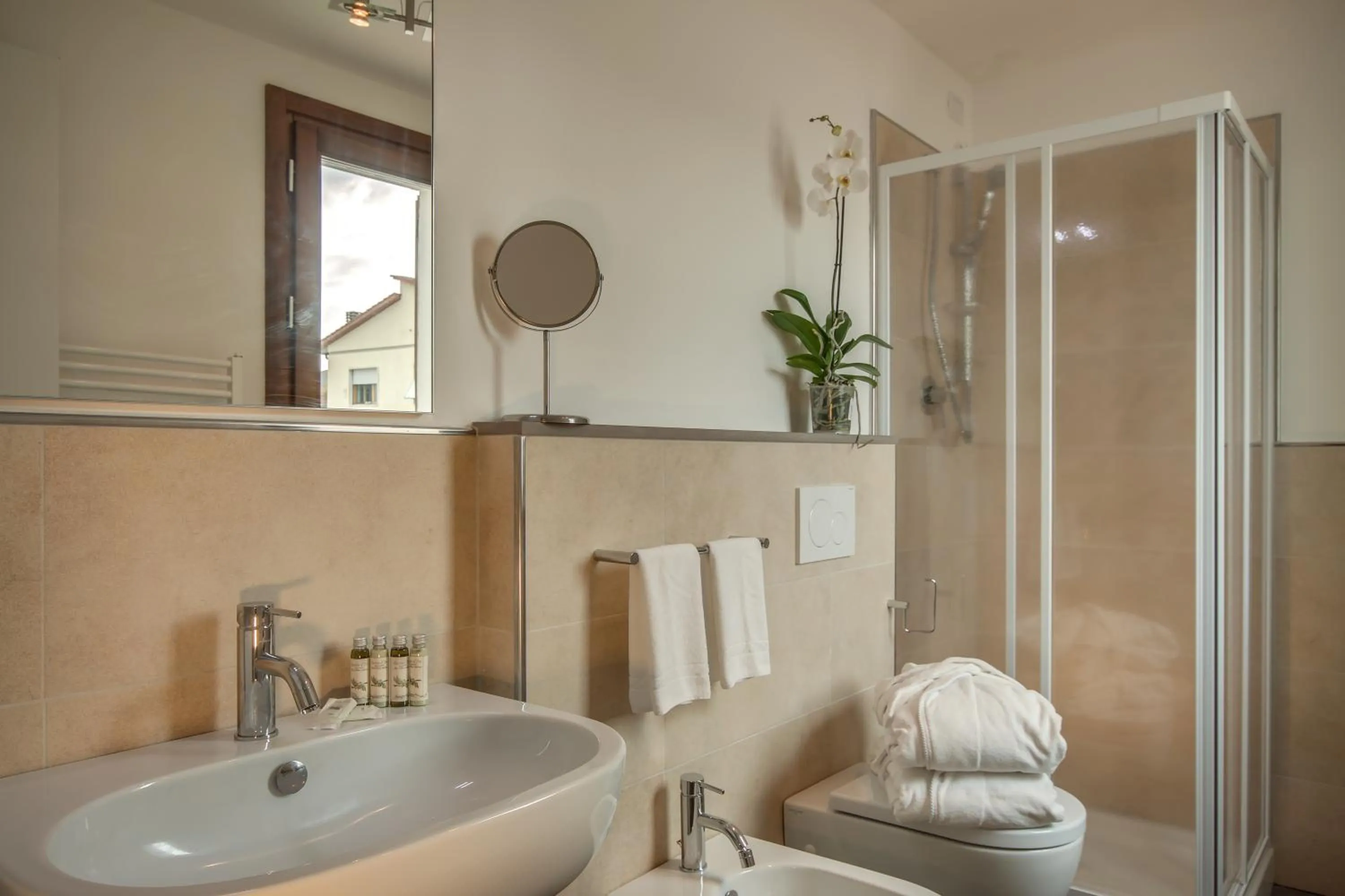 Bathroom in The Florence Hills Resort & Wellness