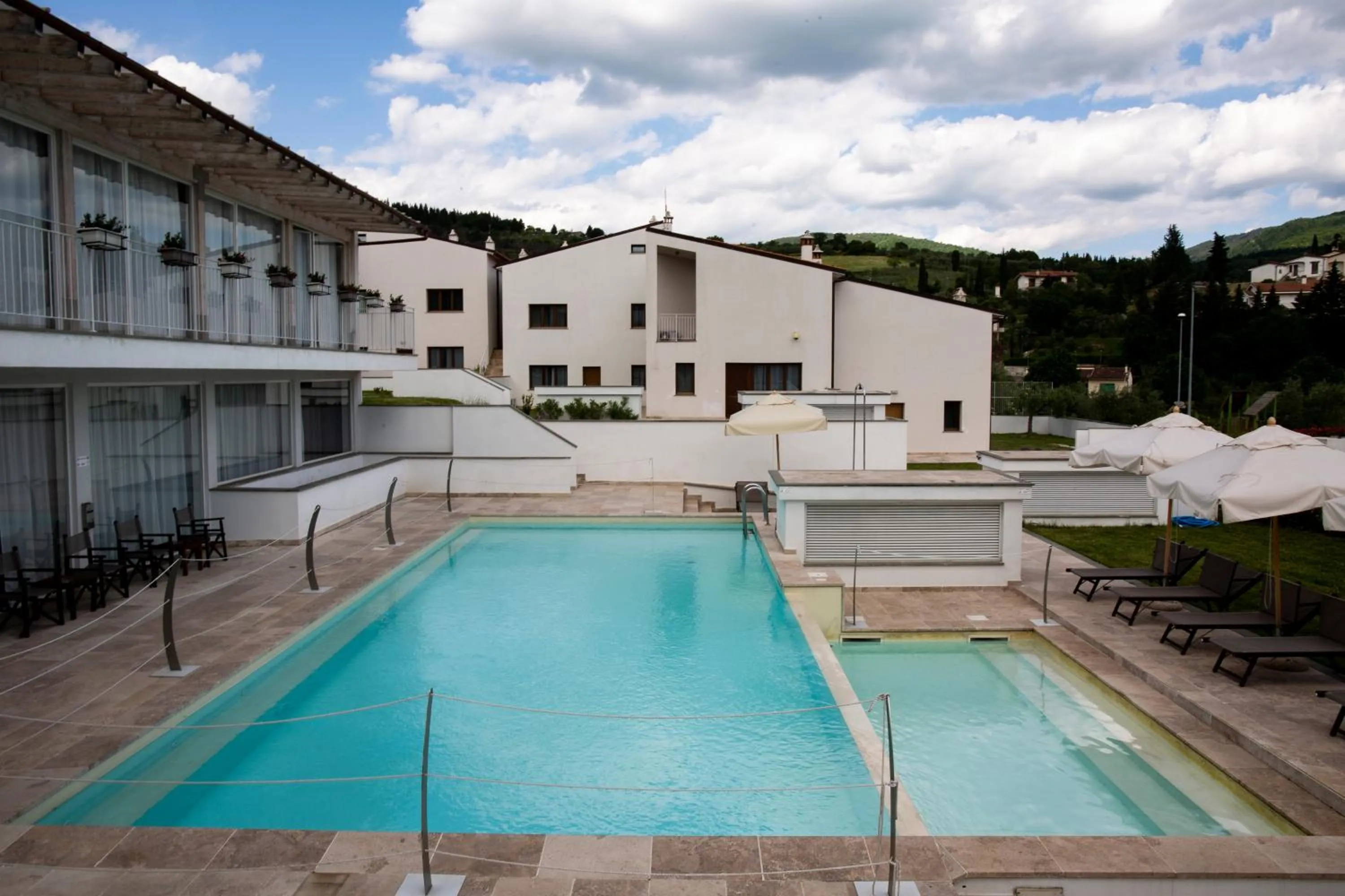 Pool view in The Florence Hills Resort & Wellness