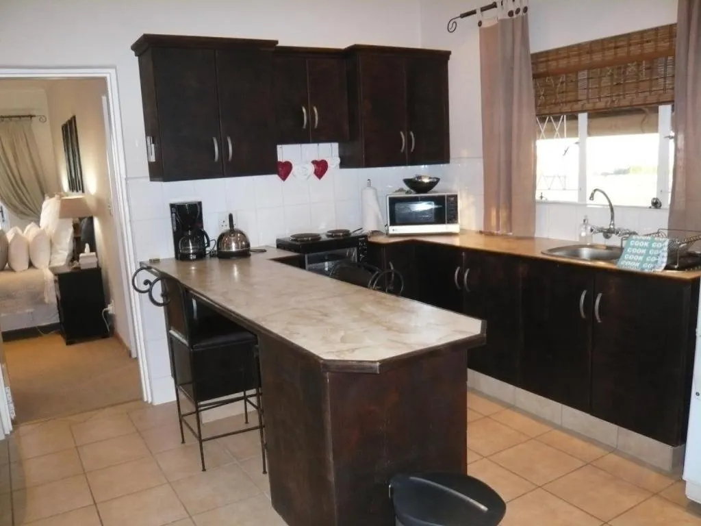 Dusk to Dawn Guesthouse