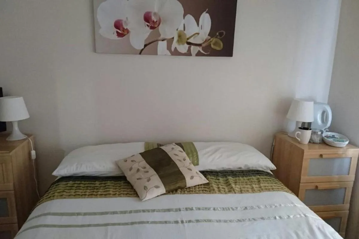 Family Room Sleeps 3 with 1 double and 1 single bed Ground Floor Private shower