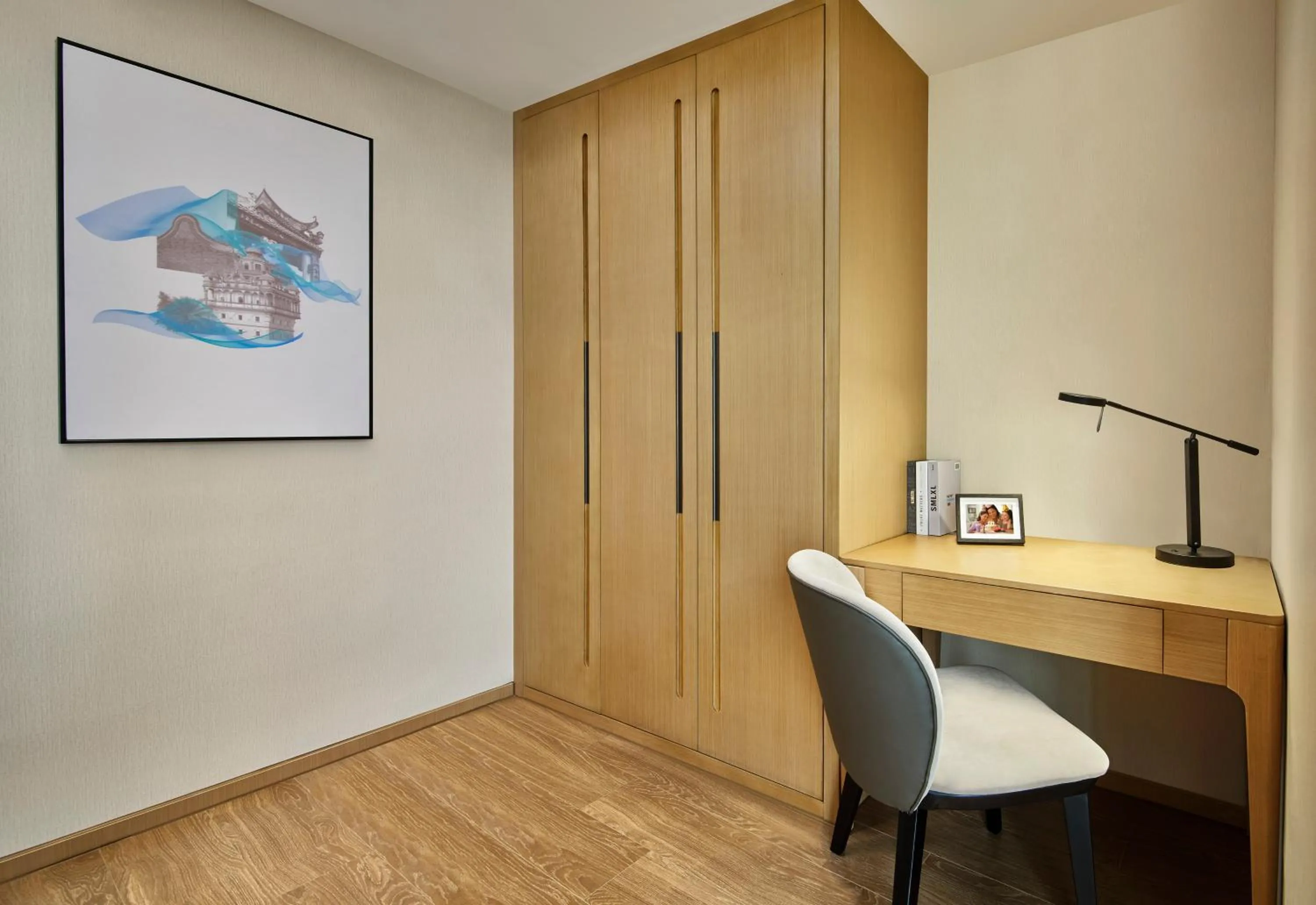 Seating area in Somerset Bio-Island Guangzhou