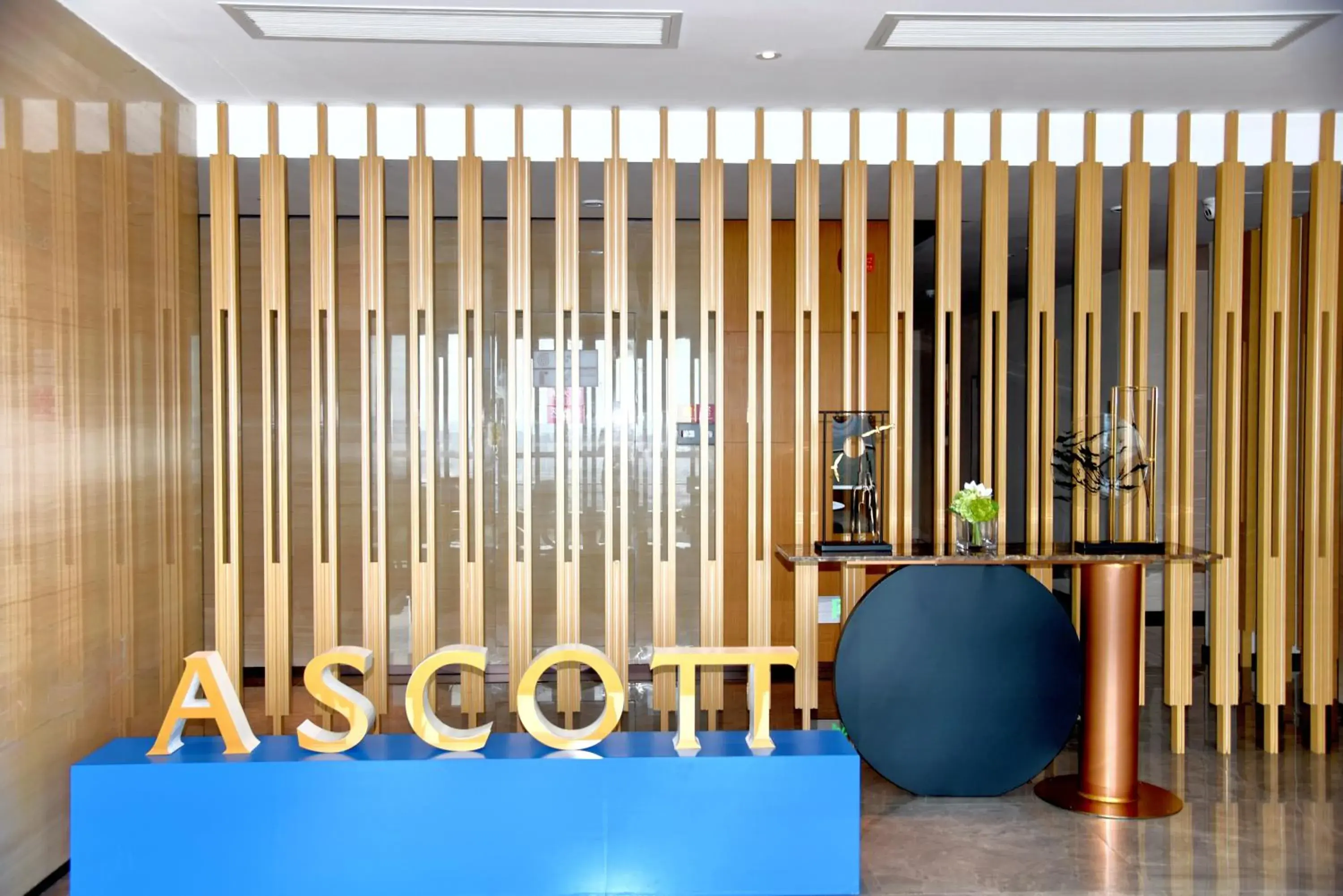 Lobby or reception in Somerset Bio-Island Guangzhou-Free shuttle bus during Canton Fair & right beside Guanzhou Metro Station Lobby or reception in Somerset Bio-Island Guangzhou-Free shuttle bus during Canton Fair & right beside Guanzhou Metro Station