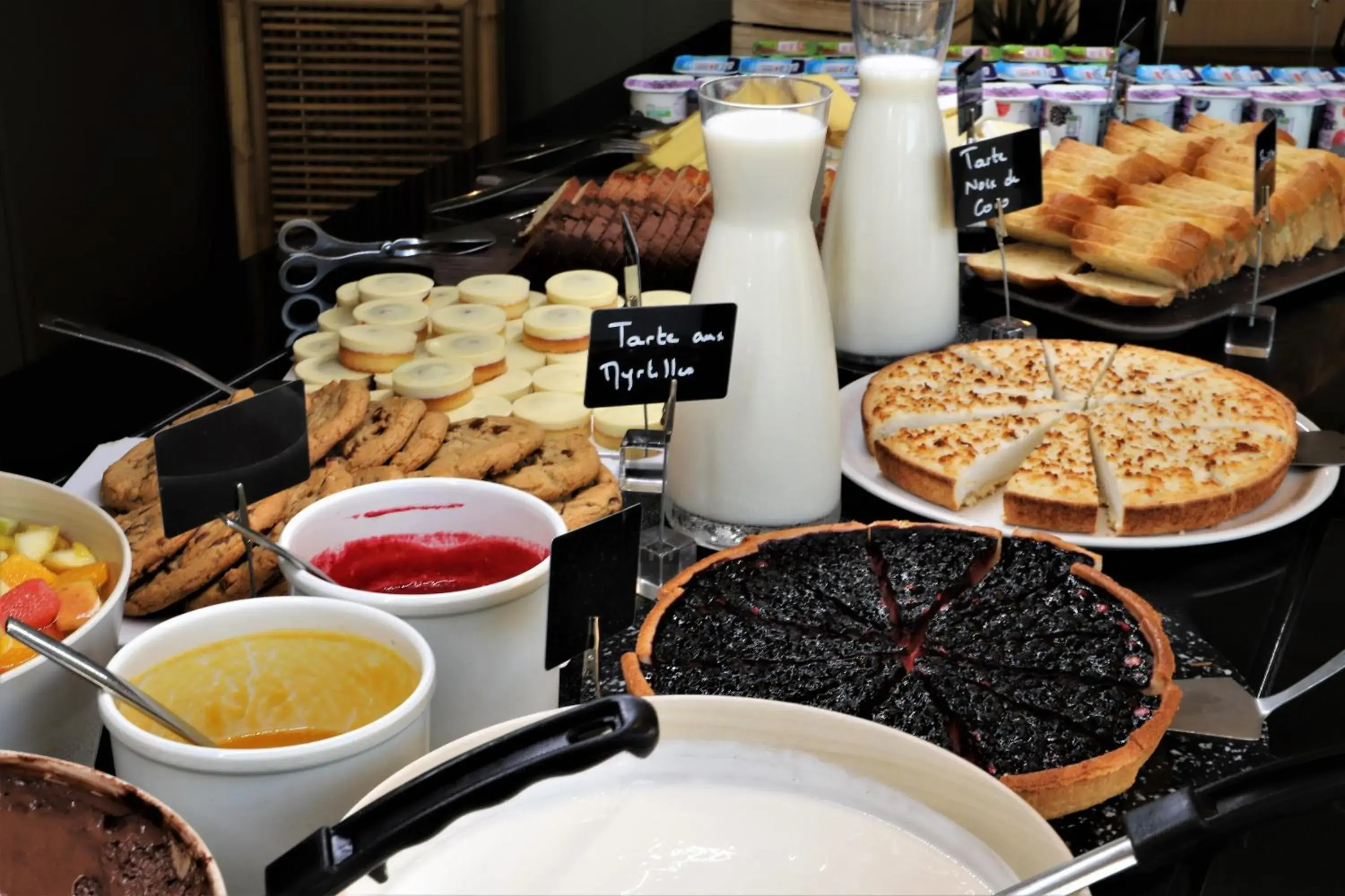 Restaurant/places to eat in SOWELL Family Hôtel Port Grimaud Restaurant/places to eat in SOWELL Family Hôtel Port Grimaud