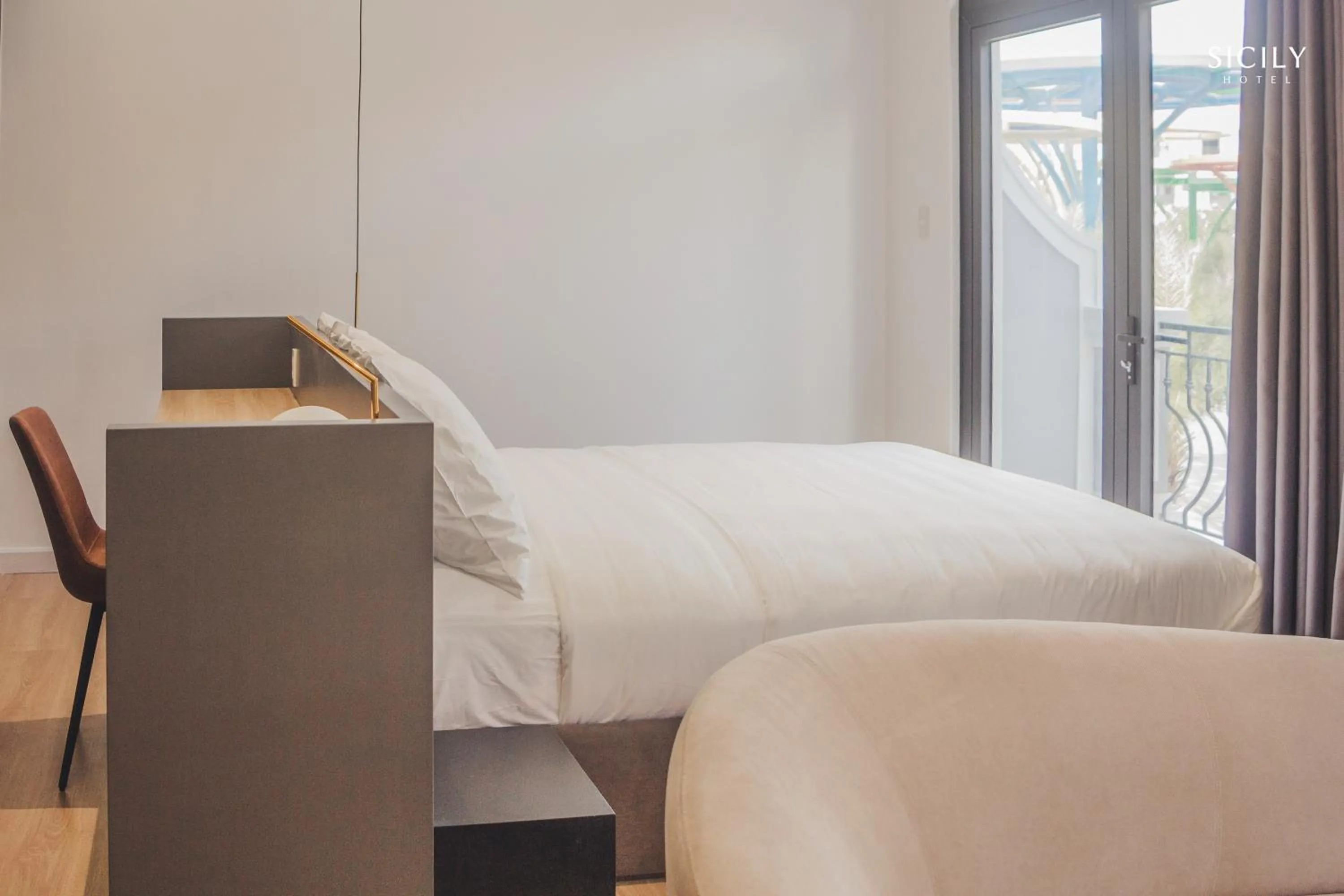 Bedroom, Bed in Sicily Hotel Grand World Phú Quốc