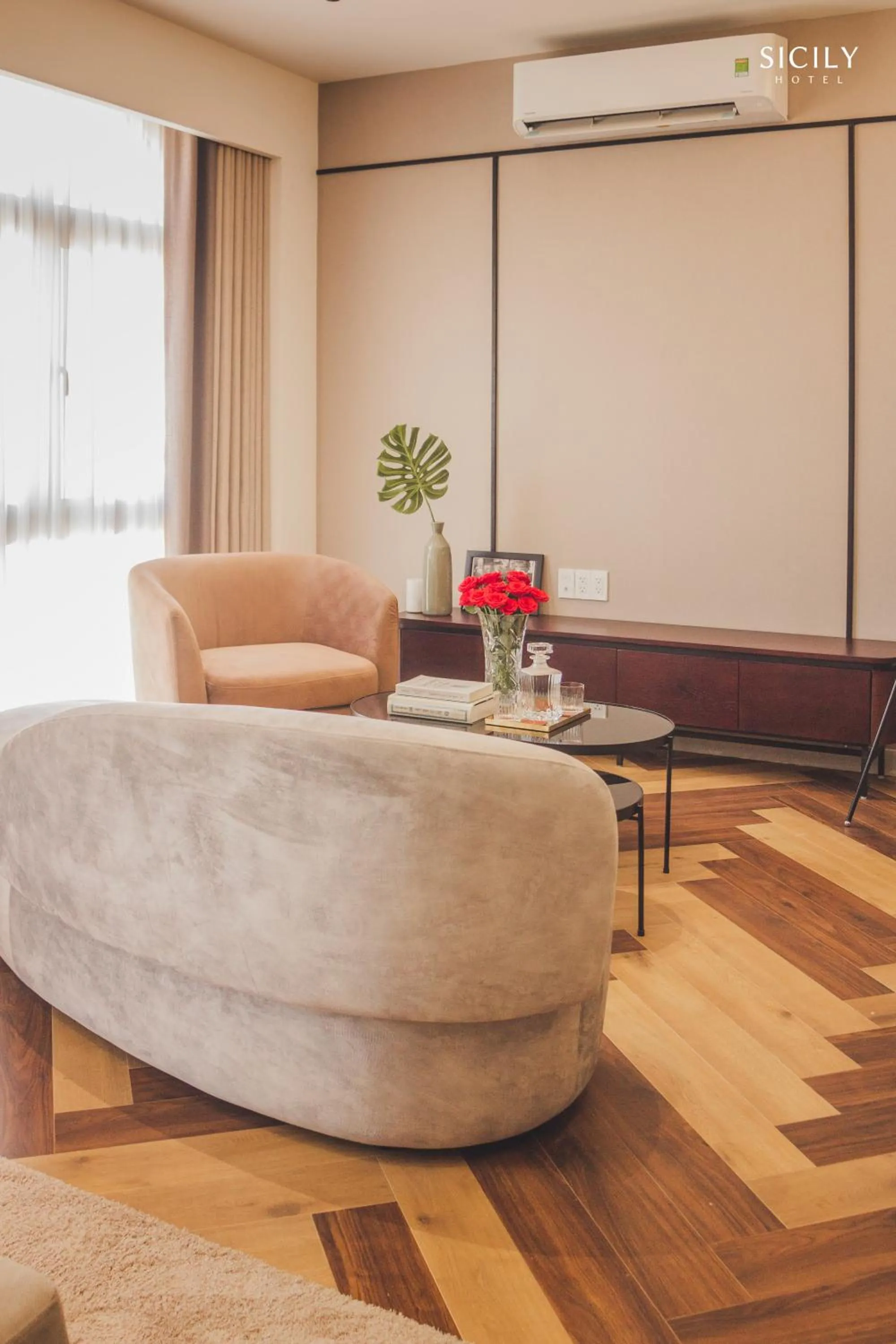 Living room in Sicily Hotel Grand World Phú Quốc