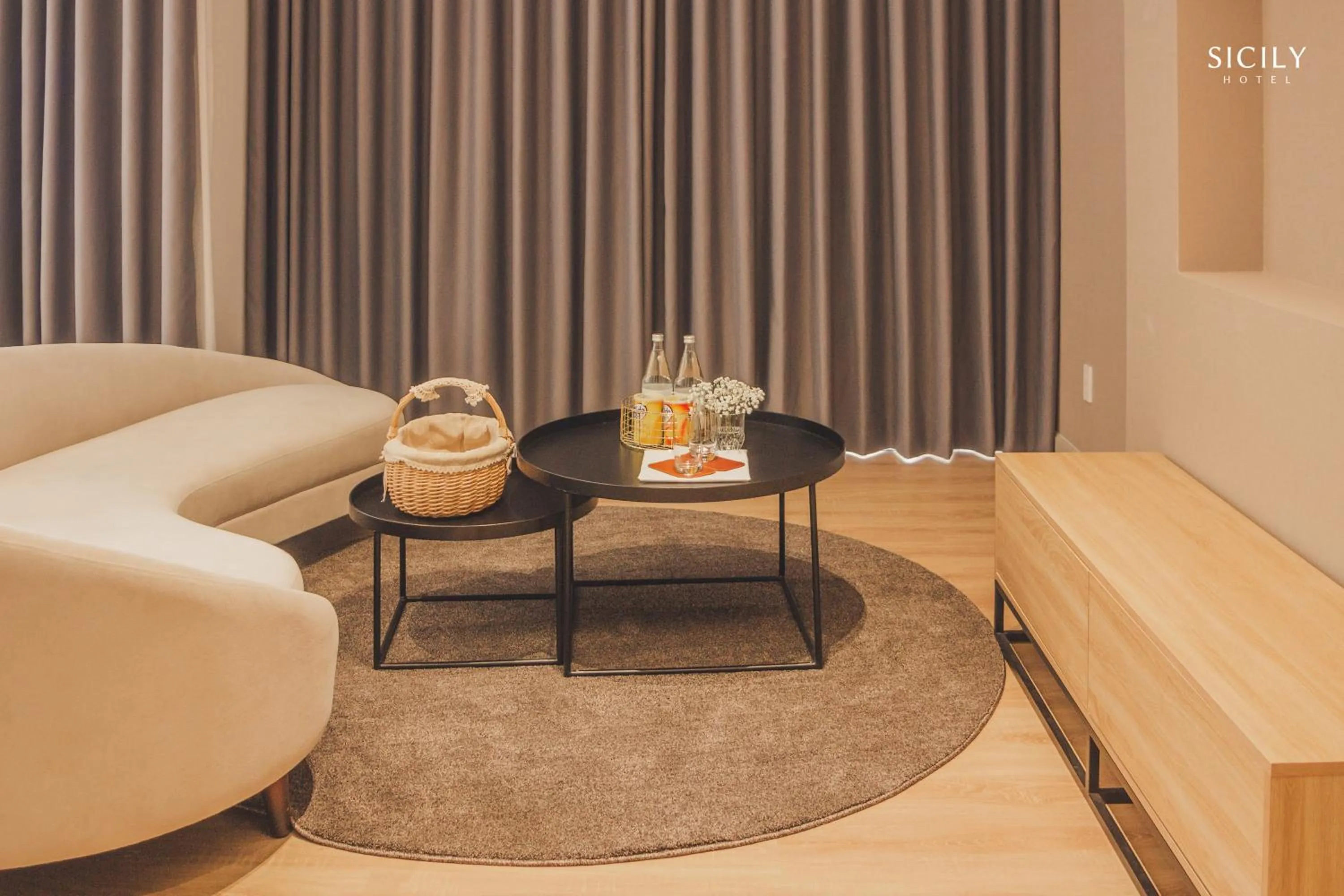 Living room in Sicily Hotel Grand World Phú Quốc