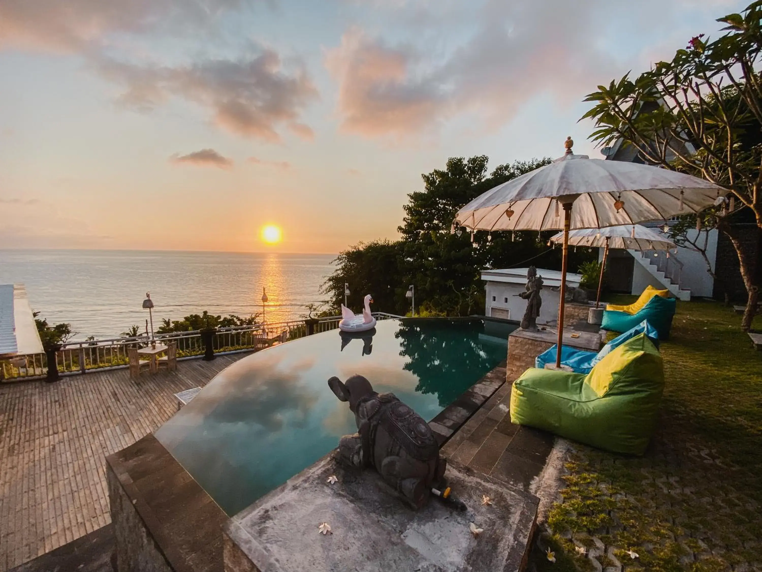 Garden view in Permata Hill Nusa Penida Garden view in Permata Hill Nusa Penida