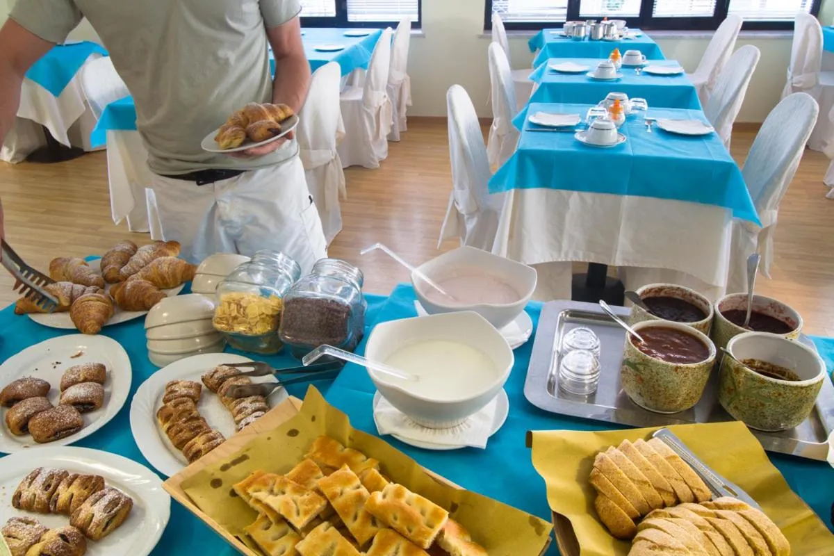 Buffet breakfast in Hotel Marinella