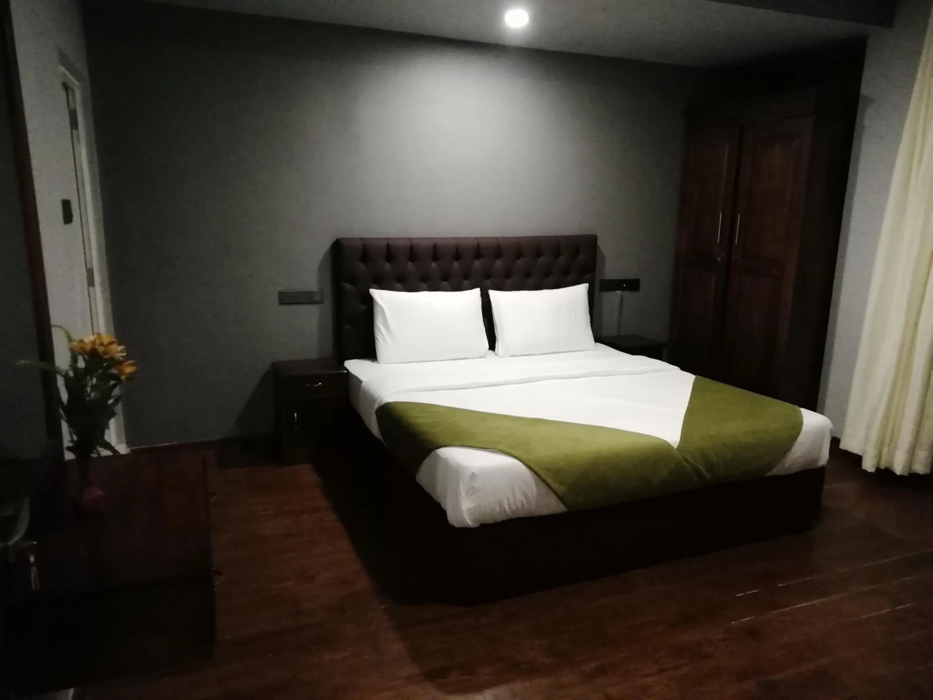 Bed in Tea Mount Forest