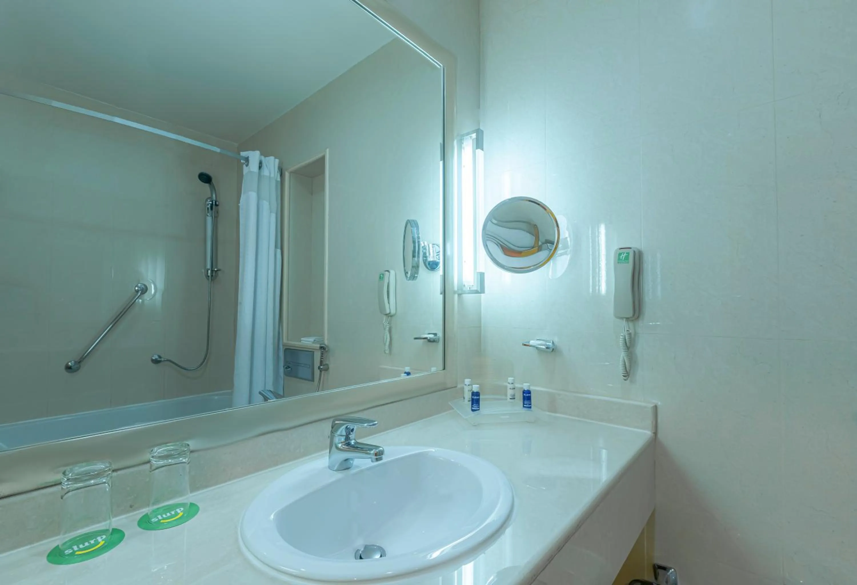 Bathroom in Holiday Inn Yanbu by IHG