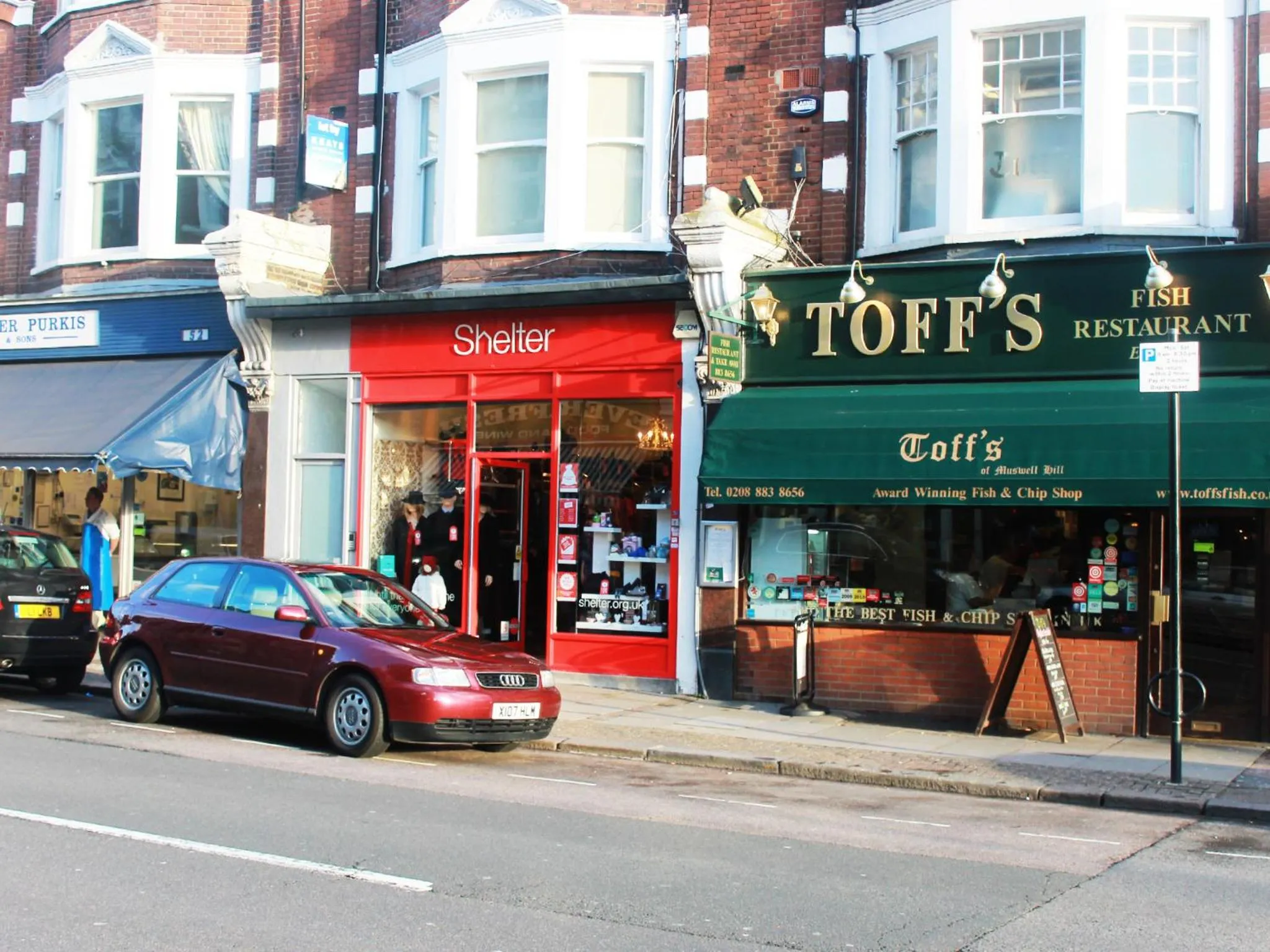 Restaurant/places to eat in Roseview Alexandra Palace Hotel