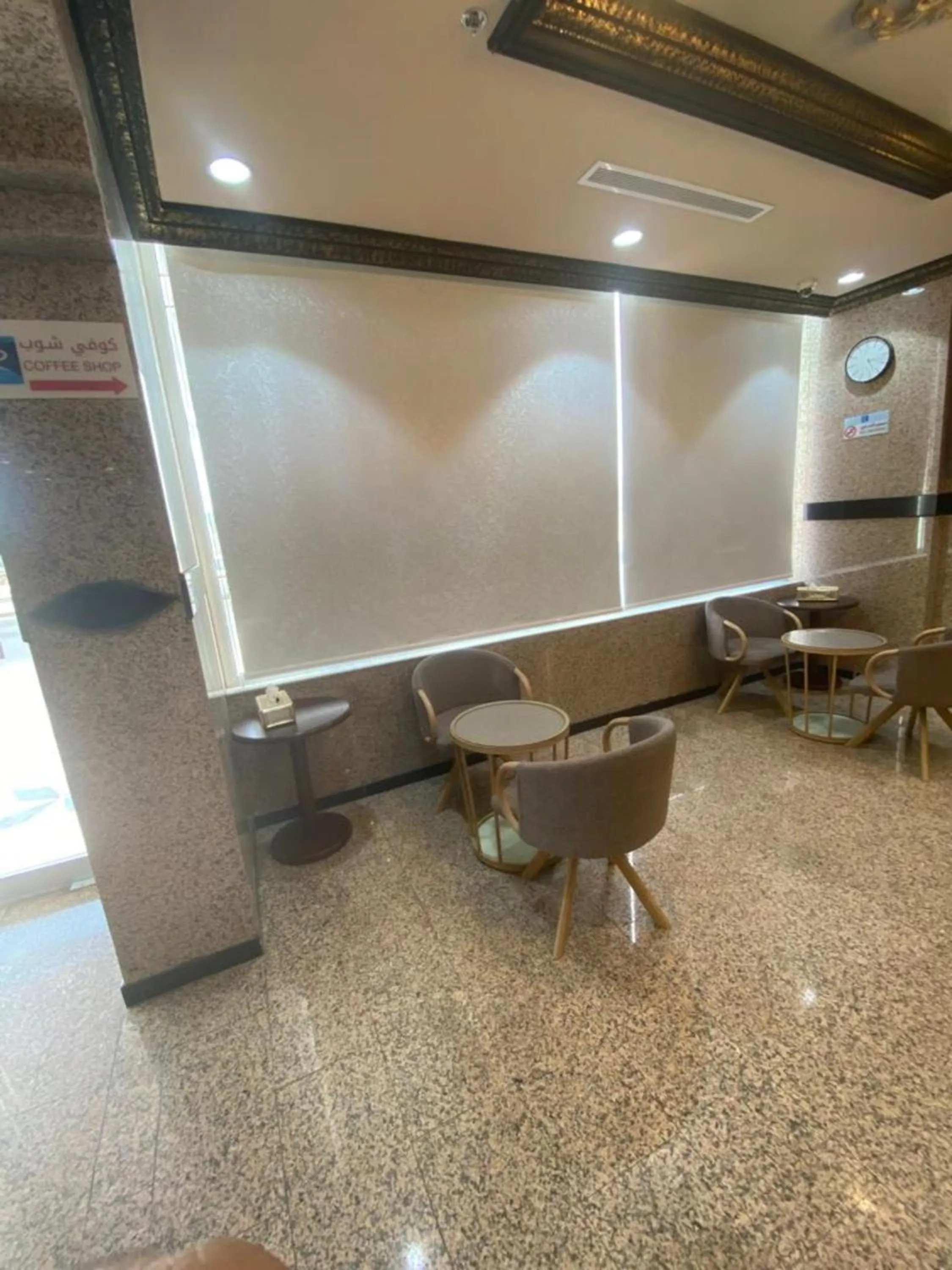Seating area in Hayat Redwa Hotel