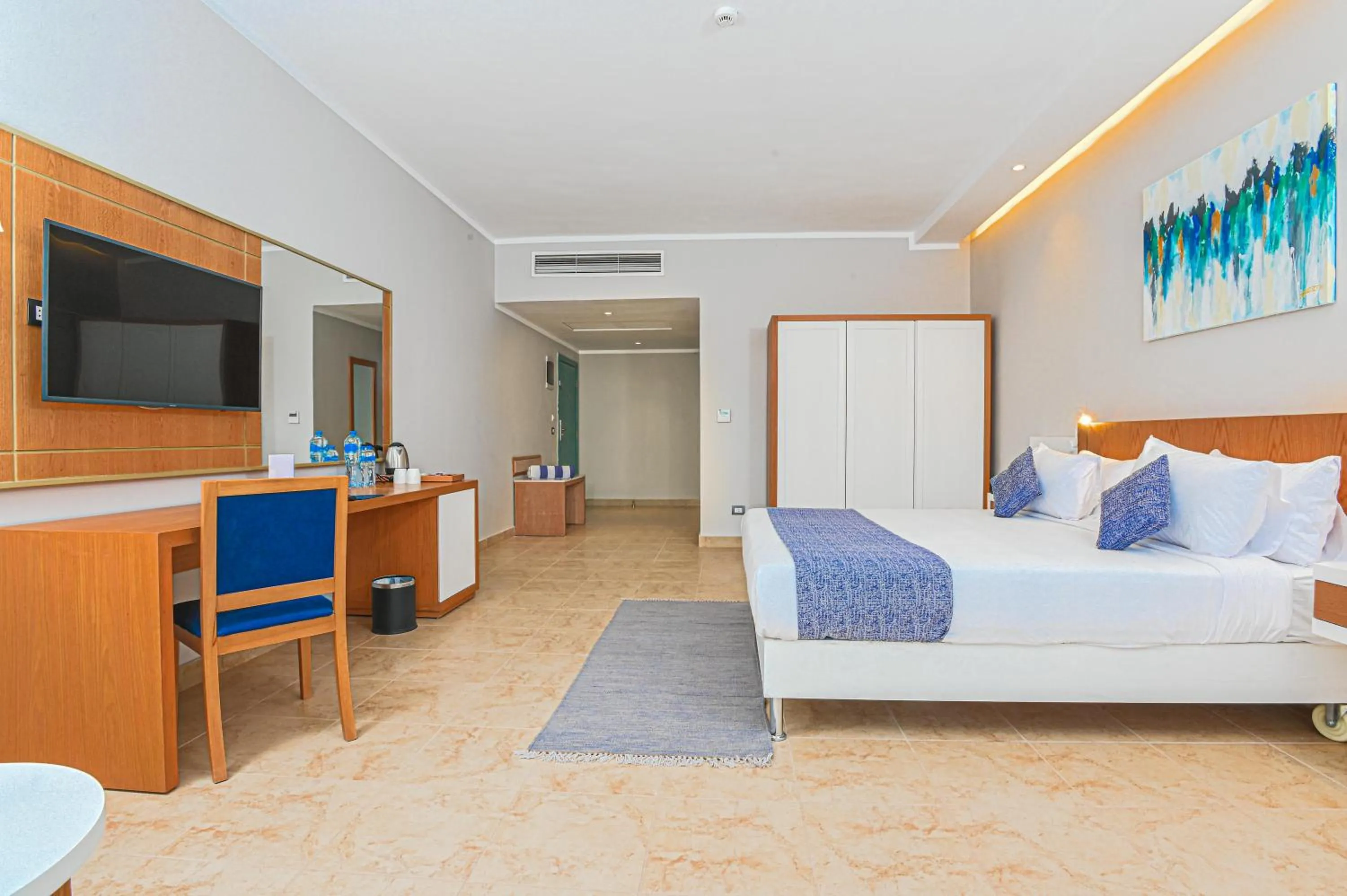 Photo of the whole room, Bed in Sataya Resort Marsa Alam