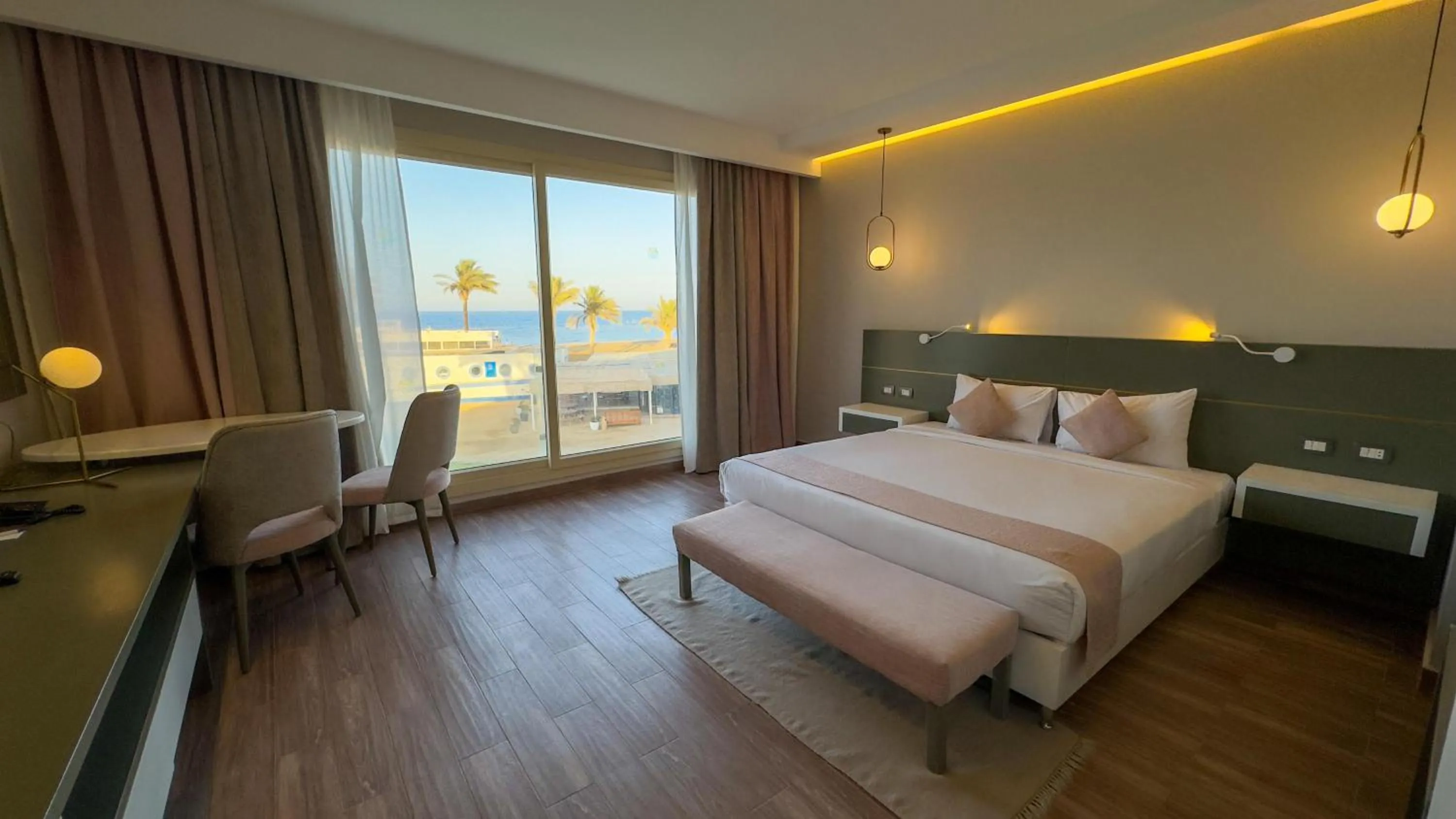 Photo of the whole room, Bed in Sataya Resort Marsa Alam