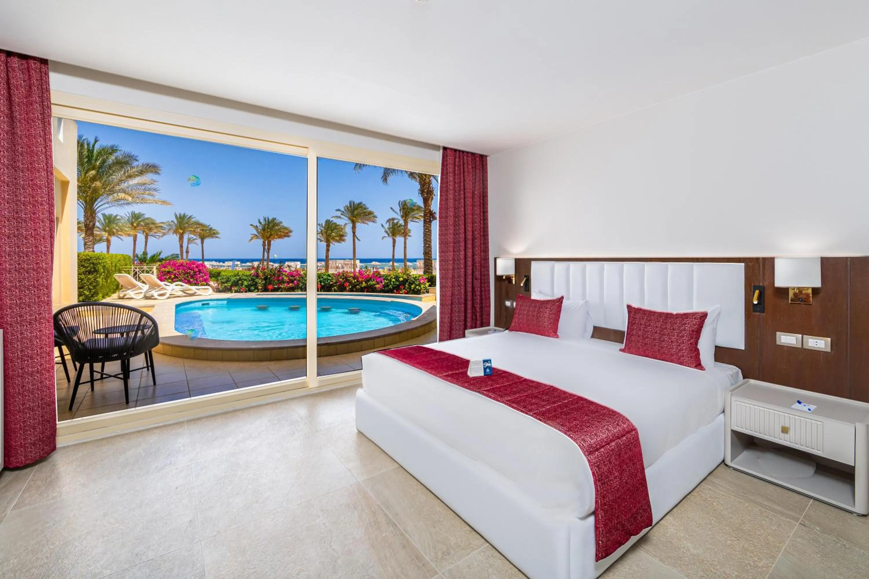 Photo of the whole room, Bed in Sataya Resort Marsa Alam