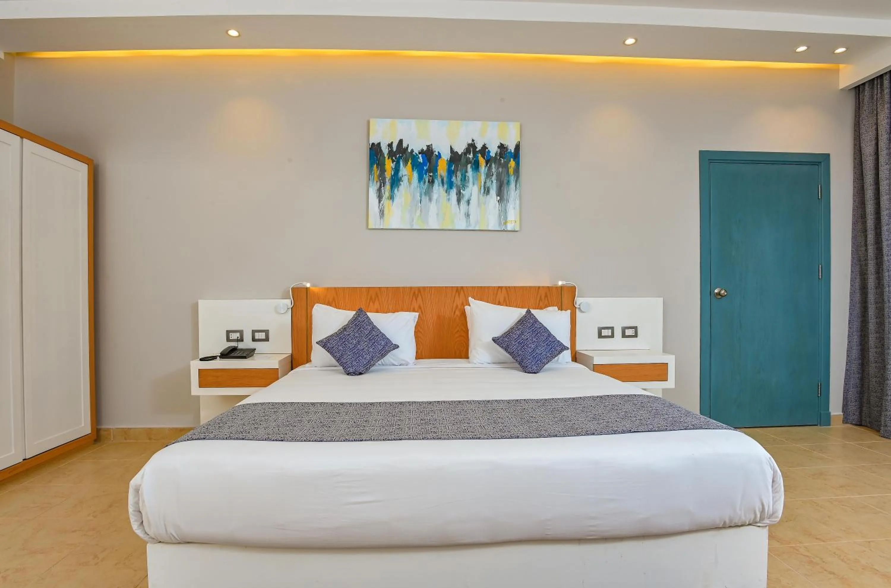 Photo of the whole room, Bed in Sataya Resort Marsa Alam