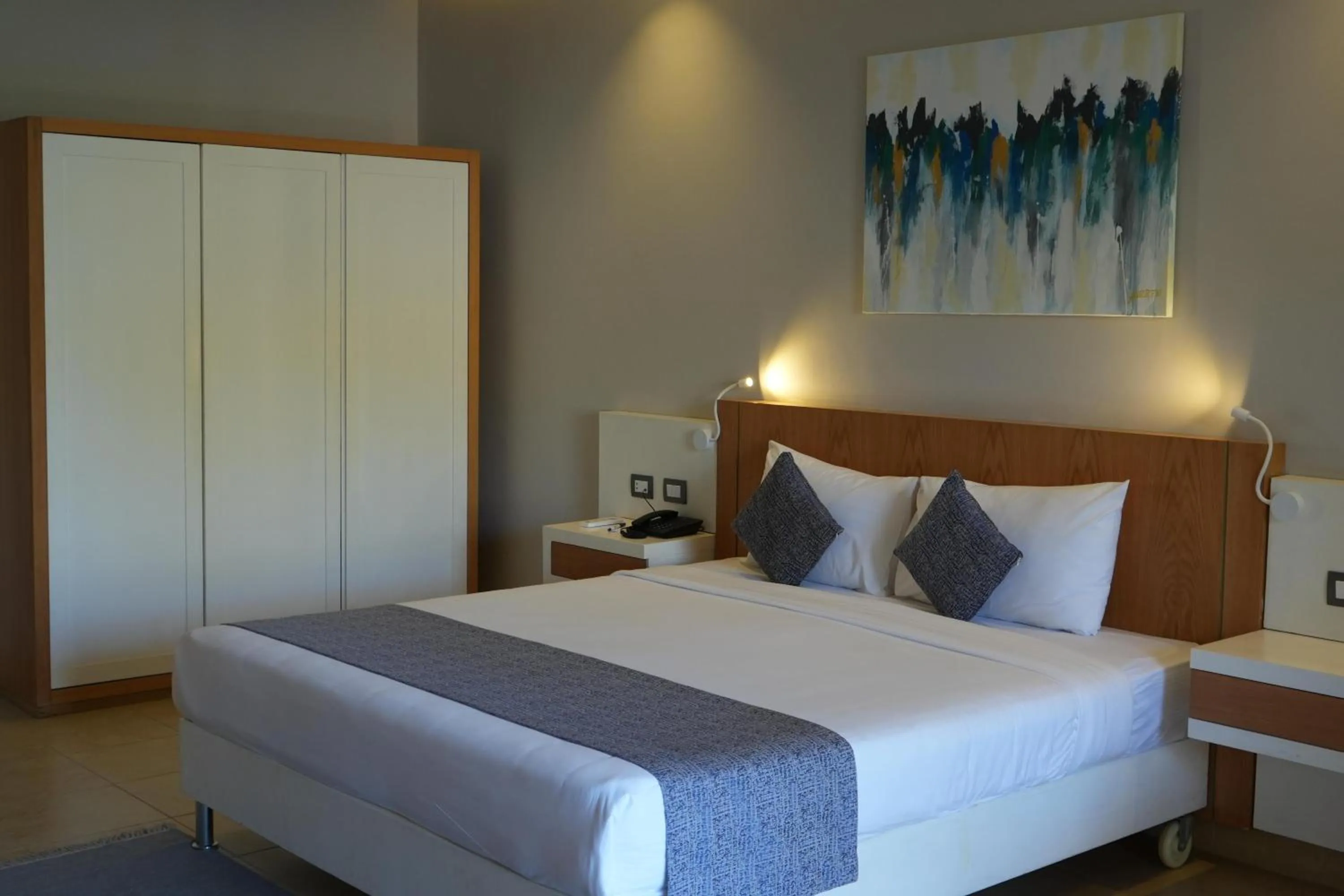 Photo of the whole room, Bed in Sataya Resort Marsa Alam