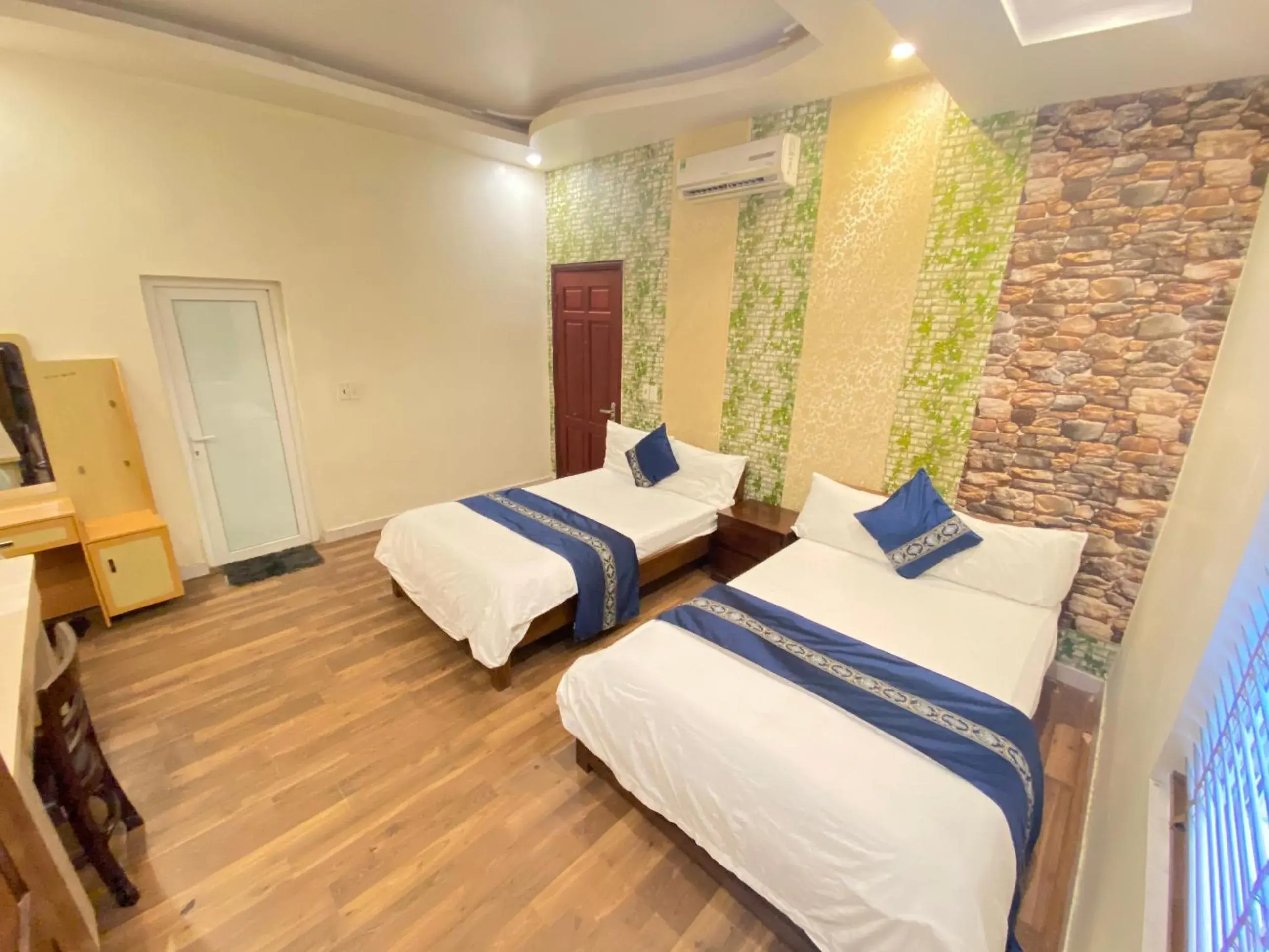 Standard Twin Room in Rose Hotel Standard Twin Room in Rose Hotel