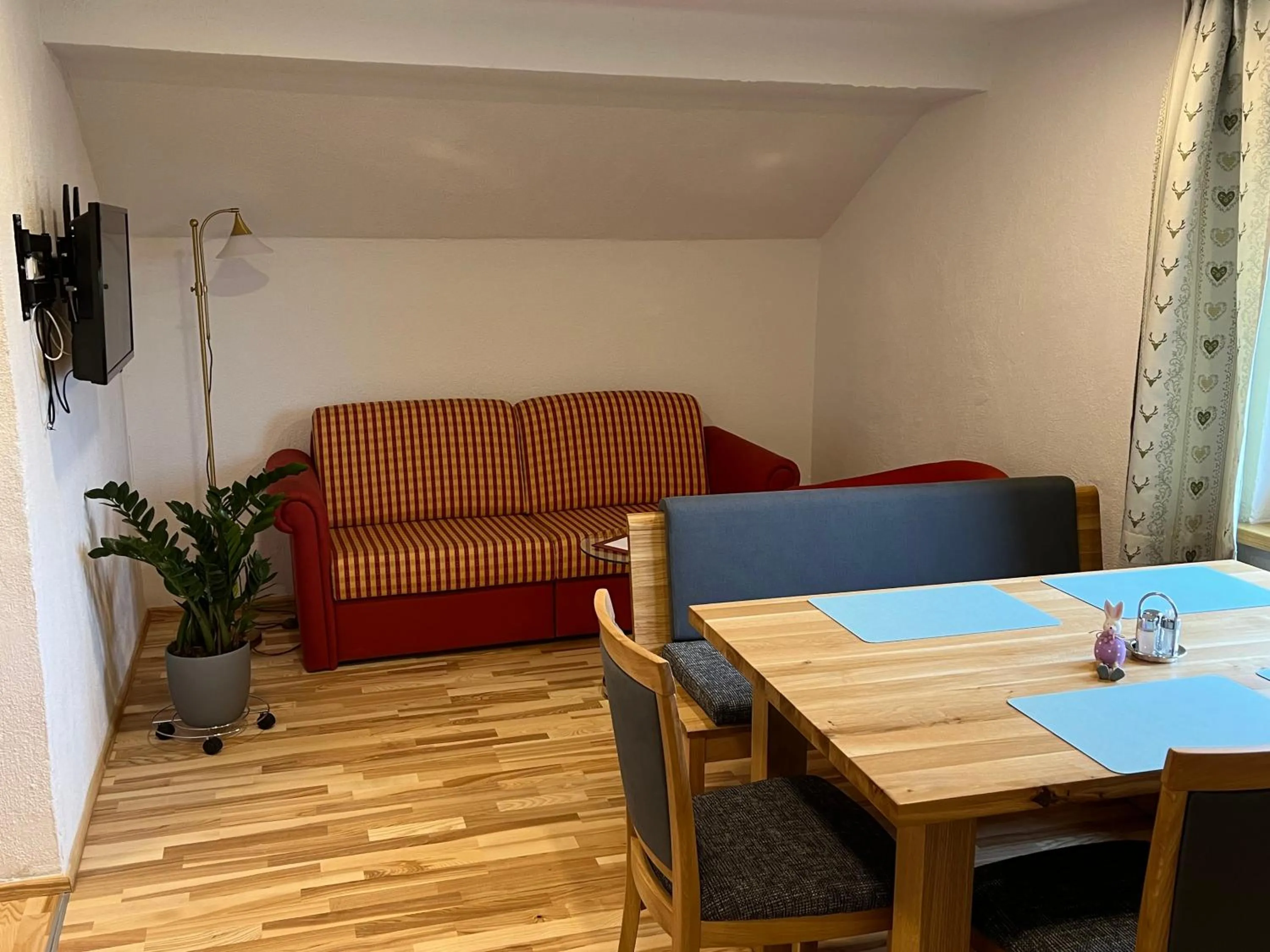 Seating area in Appartements-Restaurant Schwaiger