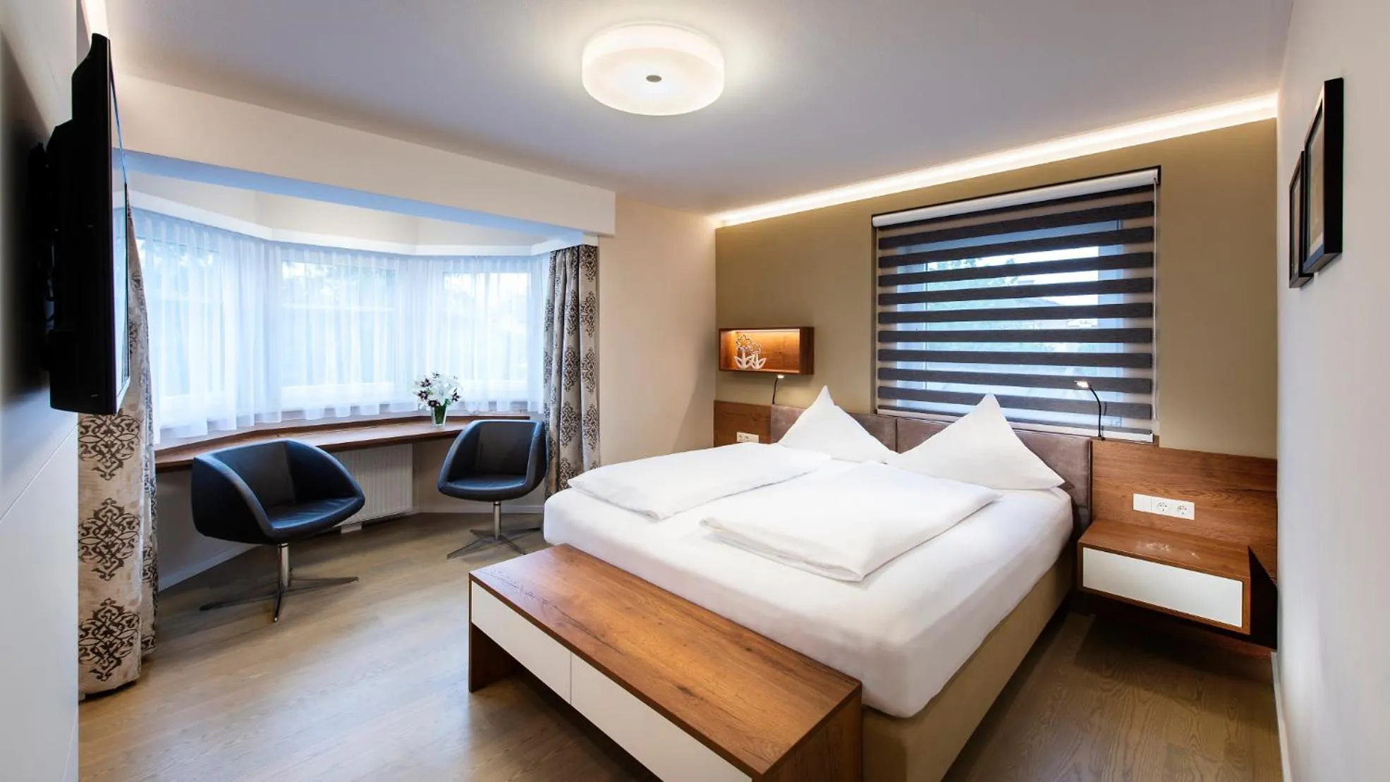 Photo of the whole room, Bed in Hotel Himmelreich