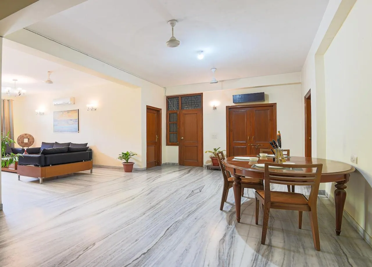 Living room in BedChambers Serviced Apartments - Artemis Hospital