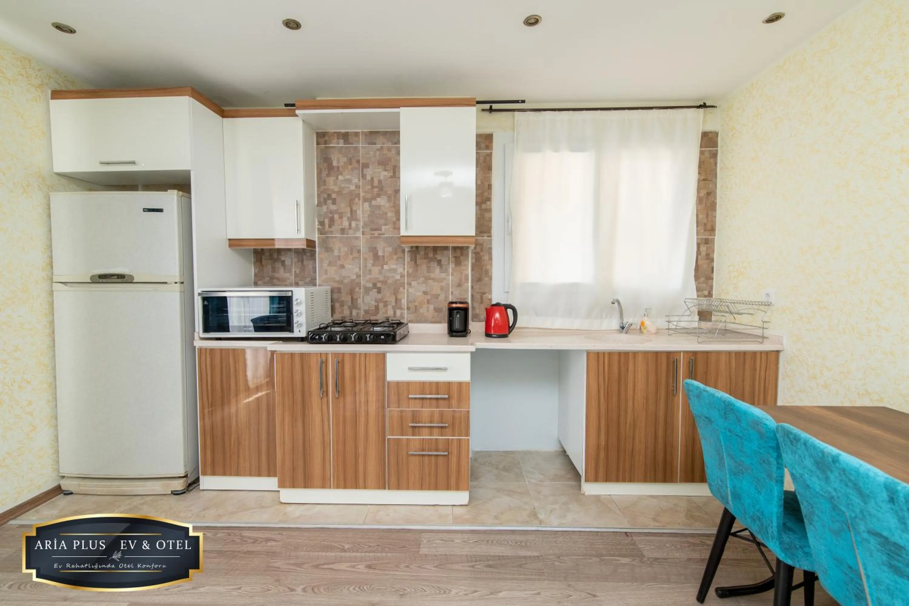 Dining area in aria plus ev otel