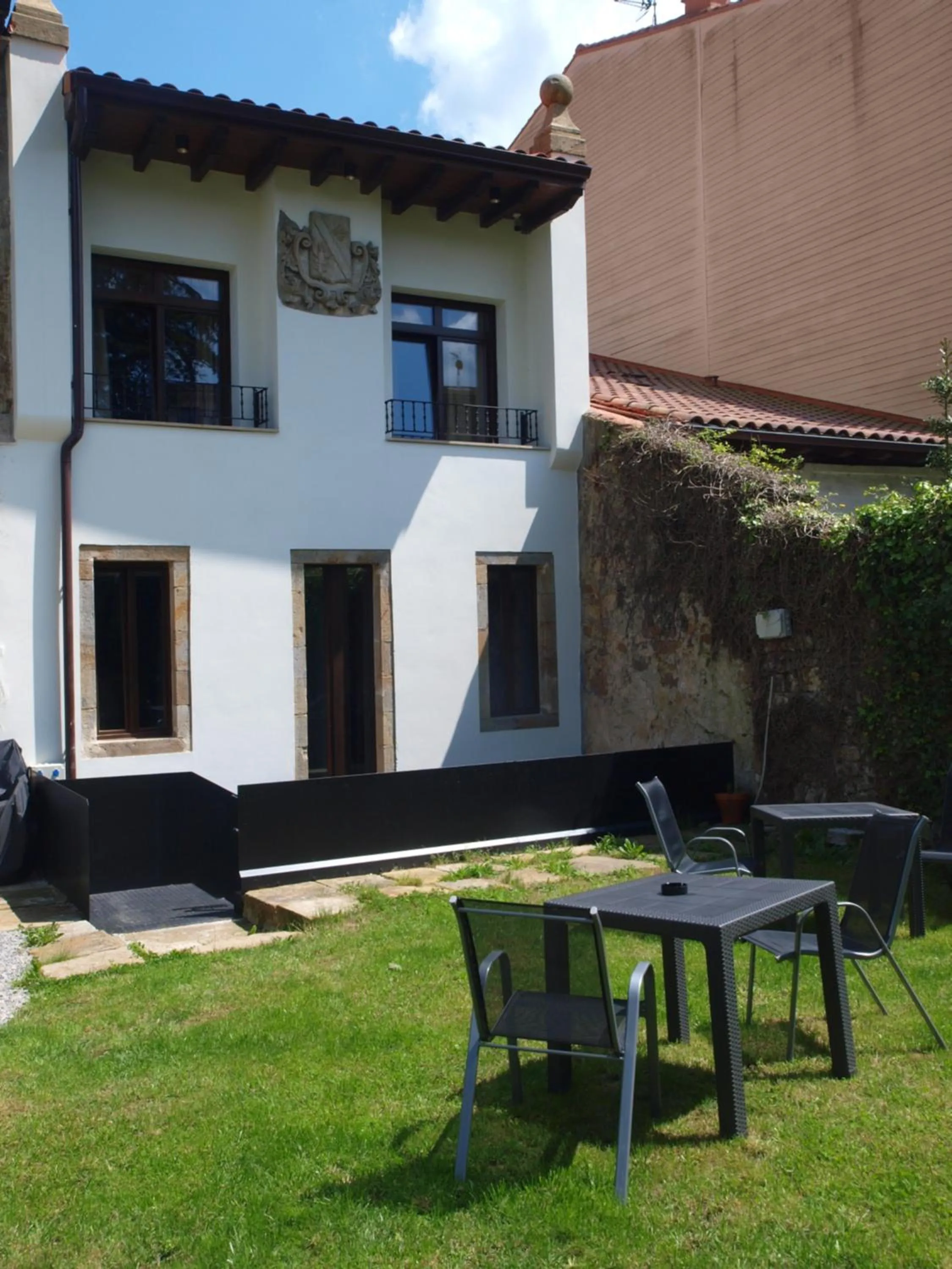 Property building in M&UGA Hotela