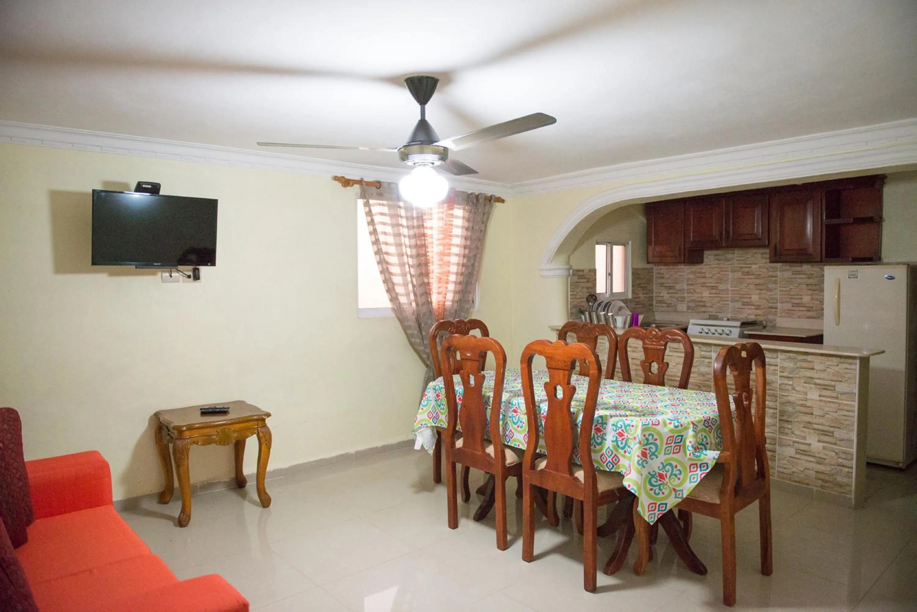 Kitchen or kitchenette in Tropical Island Aparthotel Aeropuerto Santo Domingo