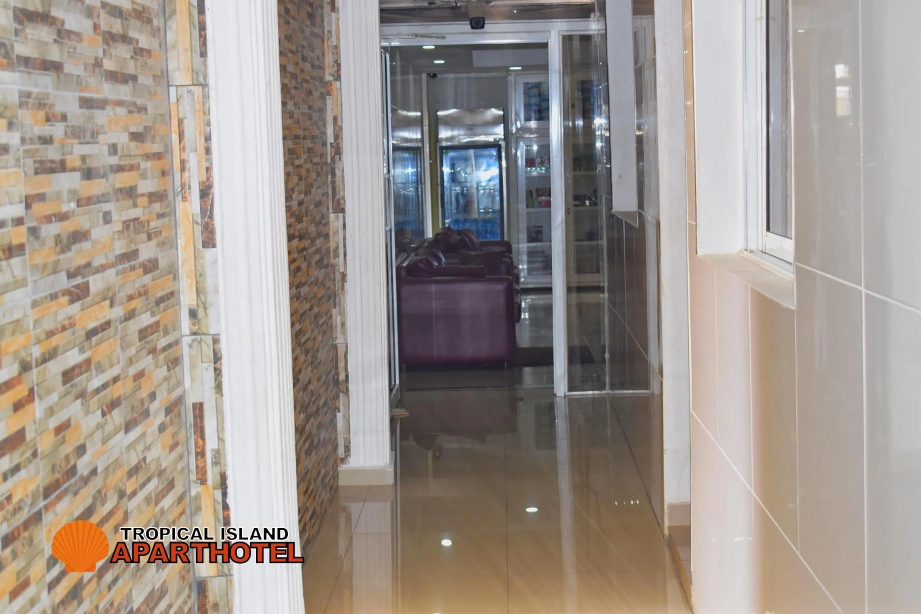 Property building in Tropical Island Aparthotel Aeropuerto Santo Domingo
