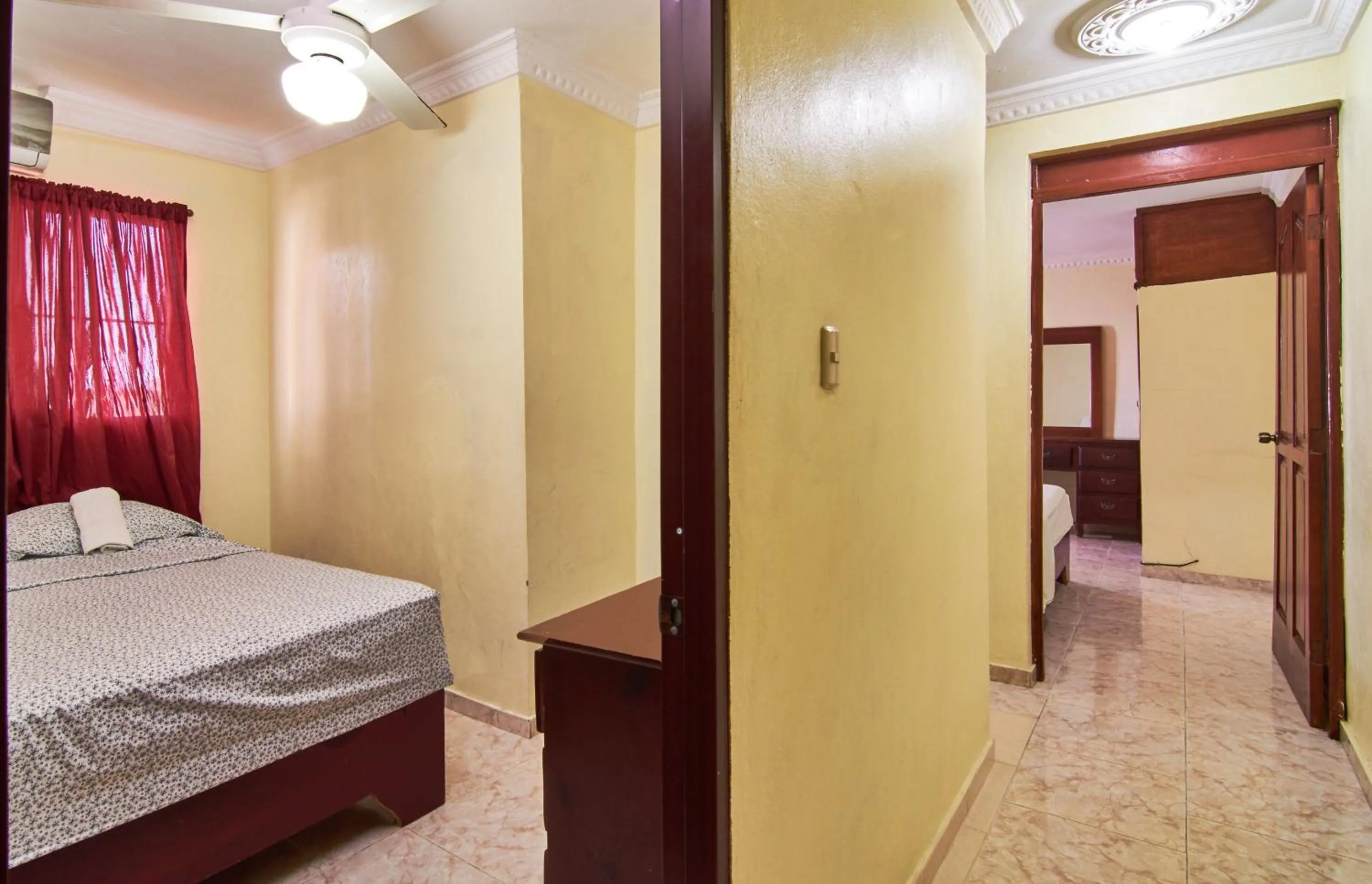 Bedroom, Bed in Tropical Island Aparthotel Aeropuerto Santo Domingo