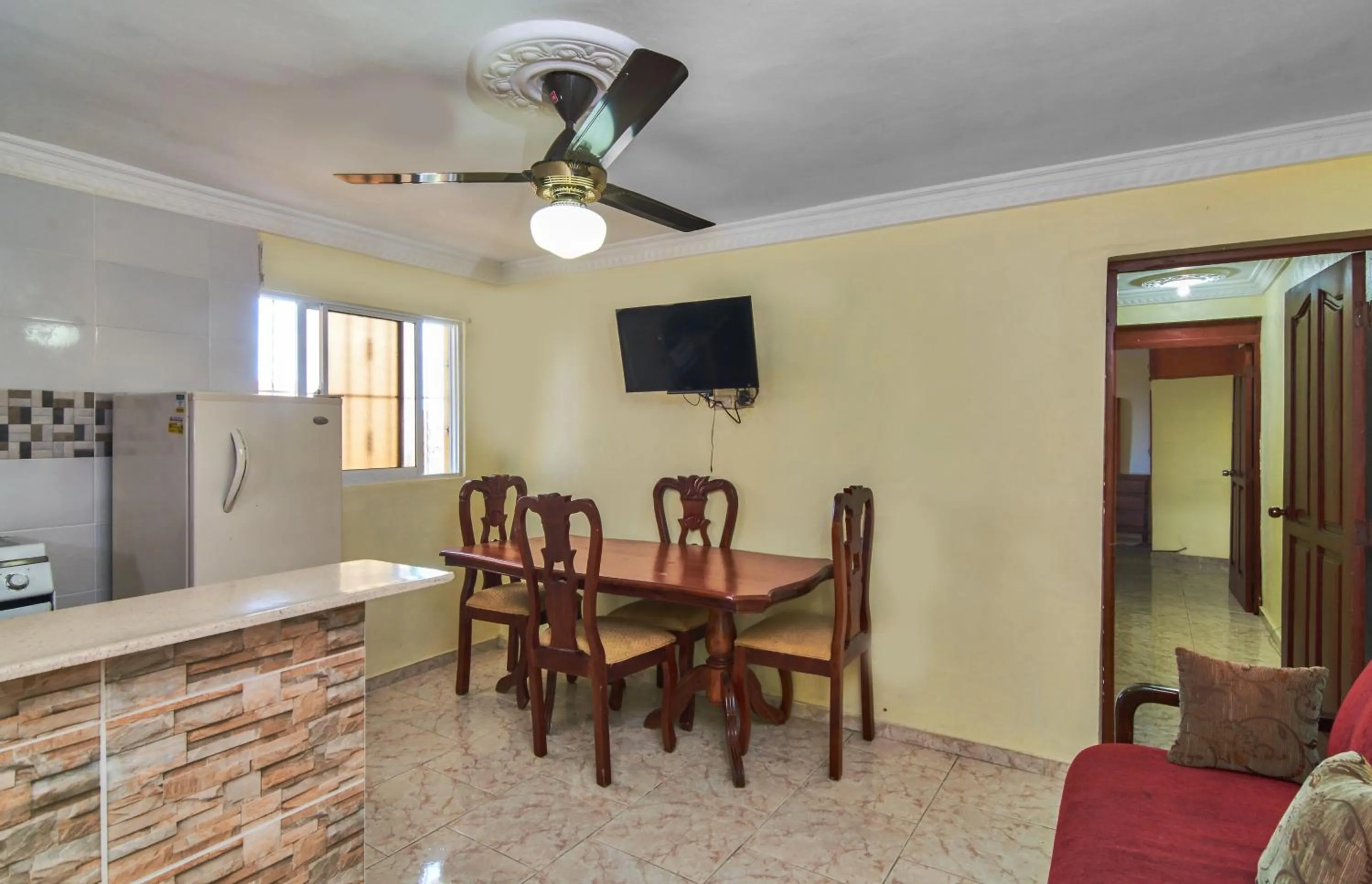 Kitchen or kitchenette in Tropical Island Aparthotel Aeropuerto Santo Domingo