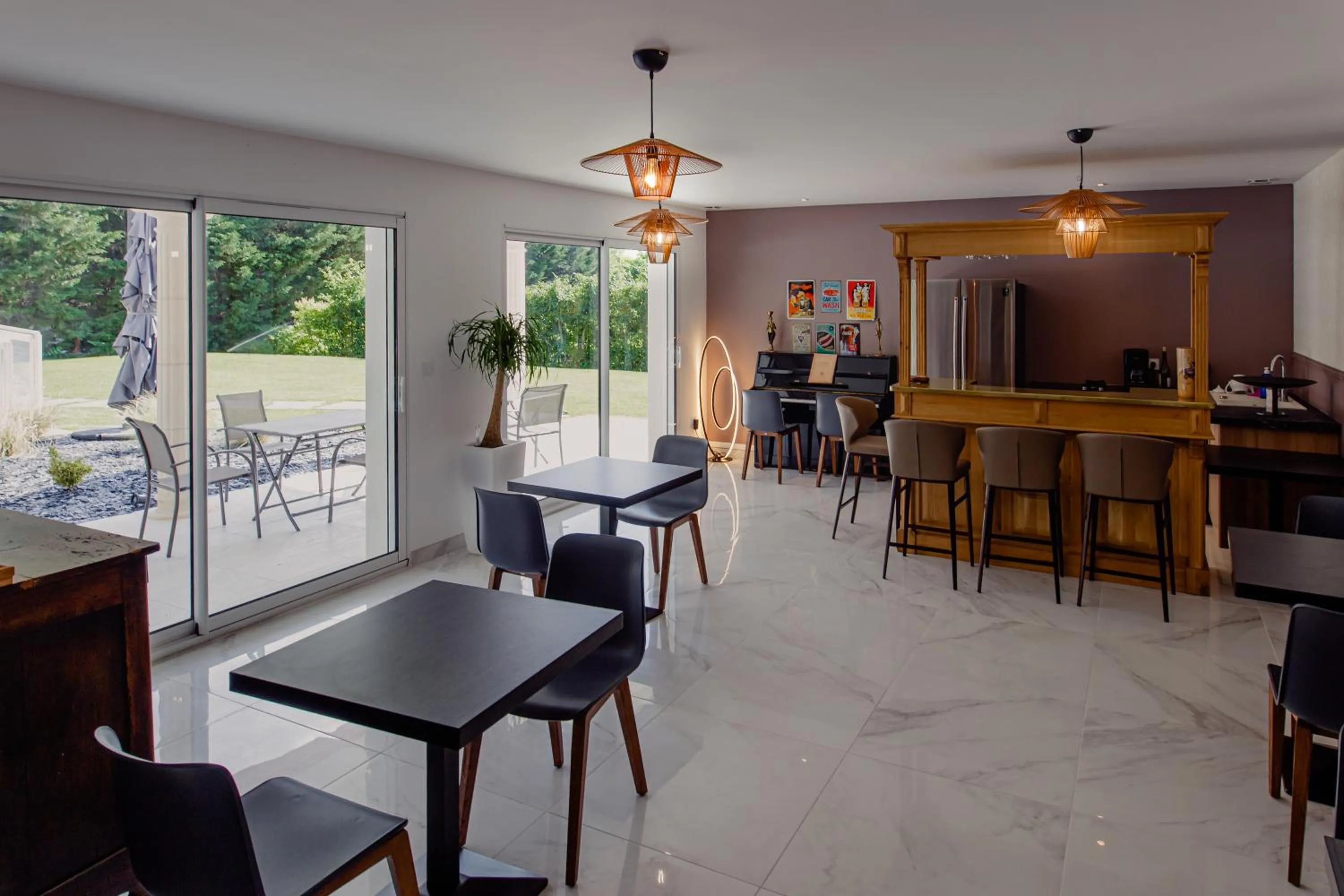 VILLA DES CHENES-Adult only