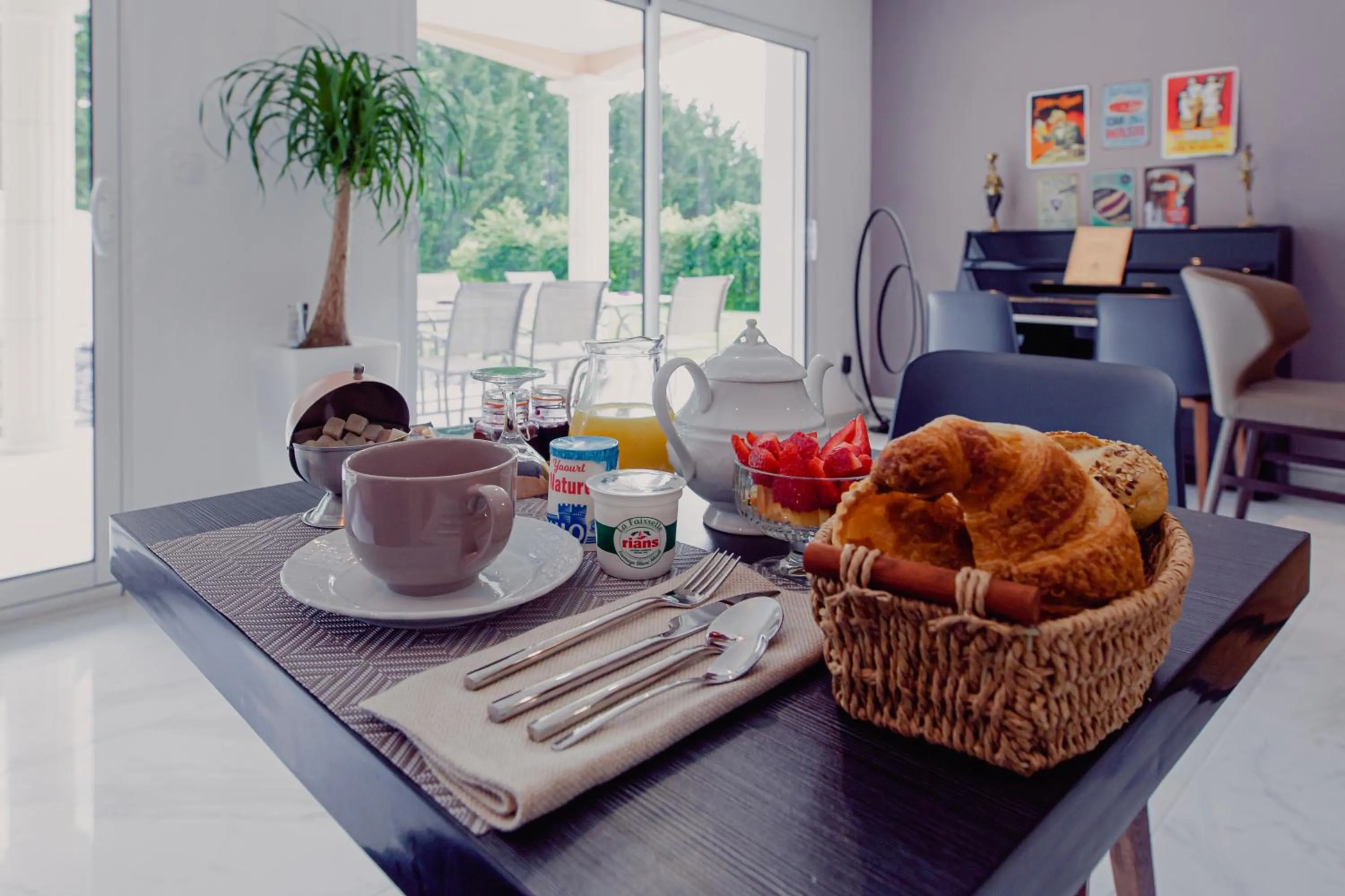 VILLA DES CHENES-Adult only