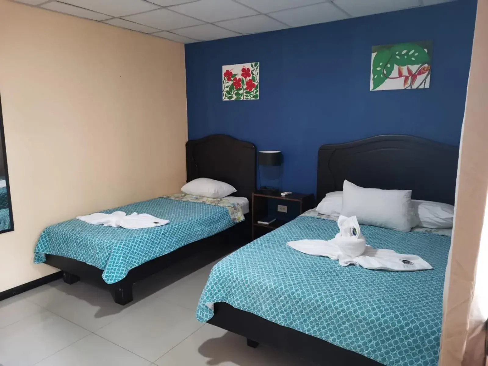 Deluxe Triple Room in Hotel Palmera Real Hot Springs Deluxe Triple Room in Hotel Palmera Real Hot Springs