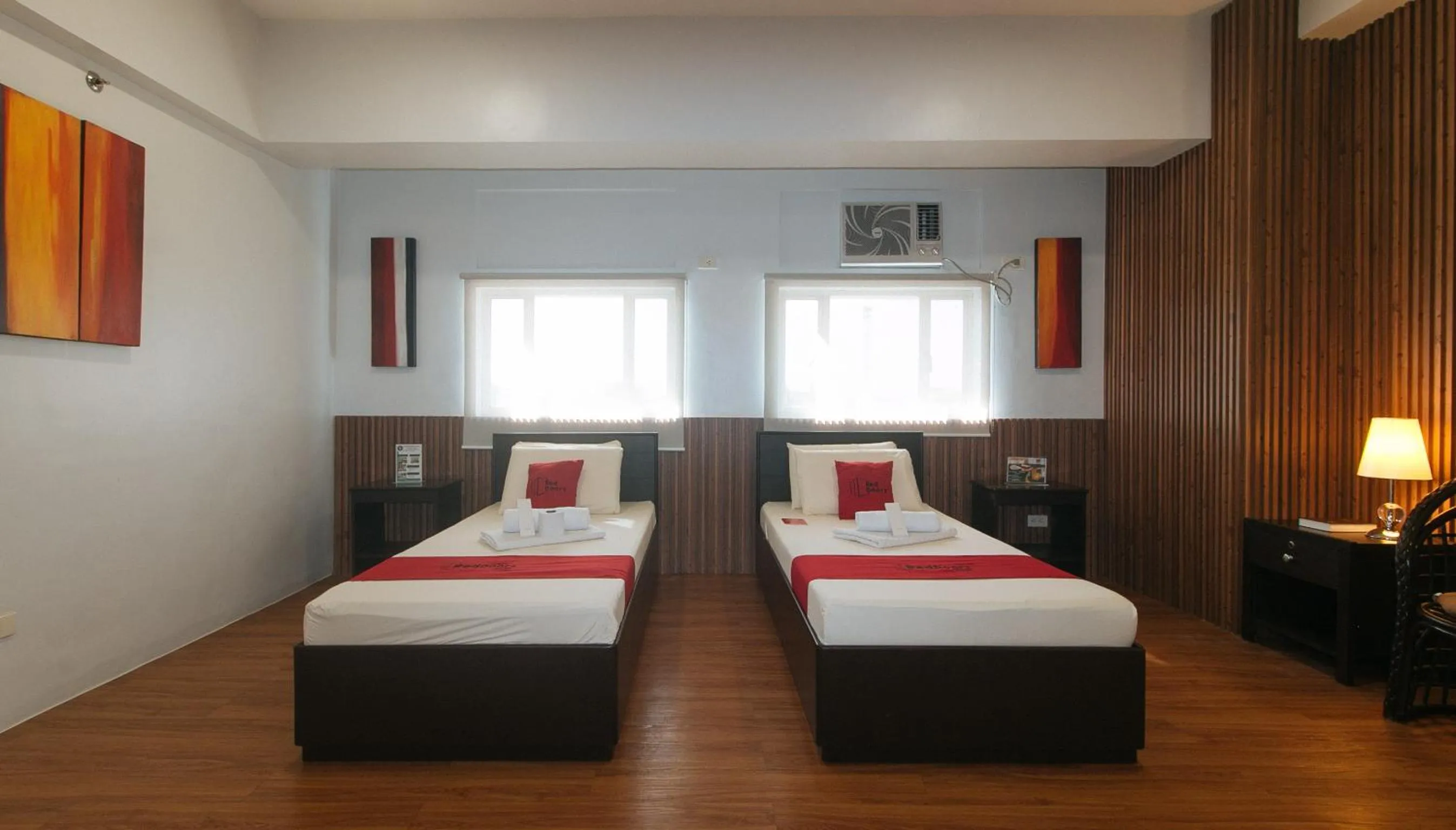 Bed in RedDoorz at BP International Powerhouse Inc near SM Manila