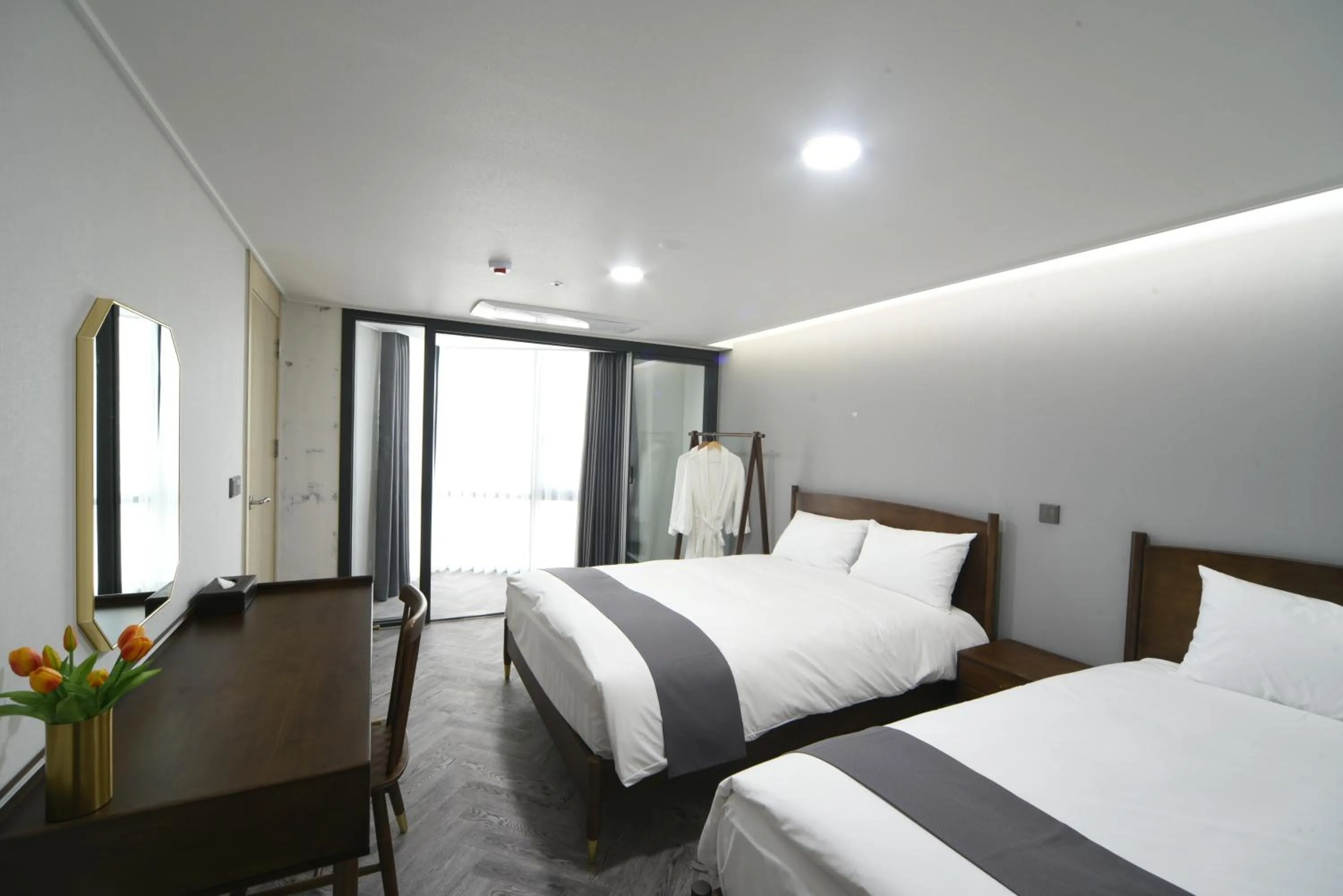 Bed in Haeundae Central Hotel