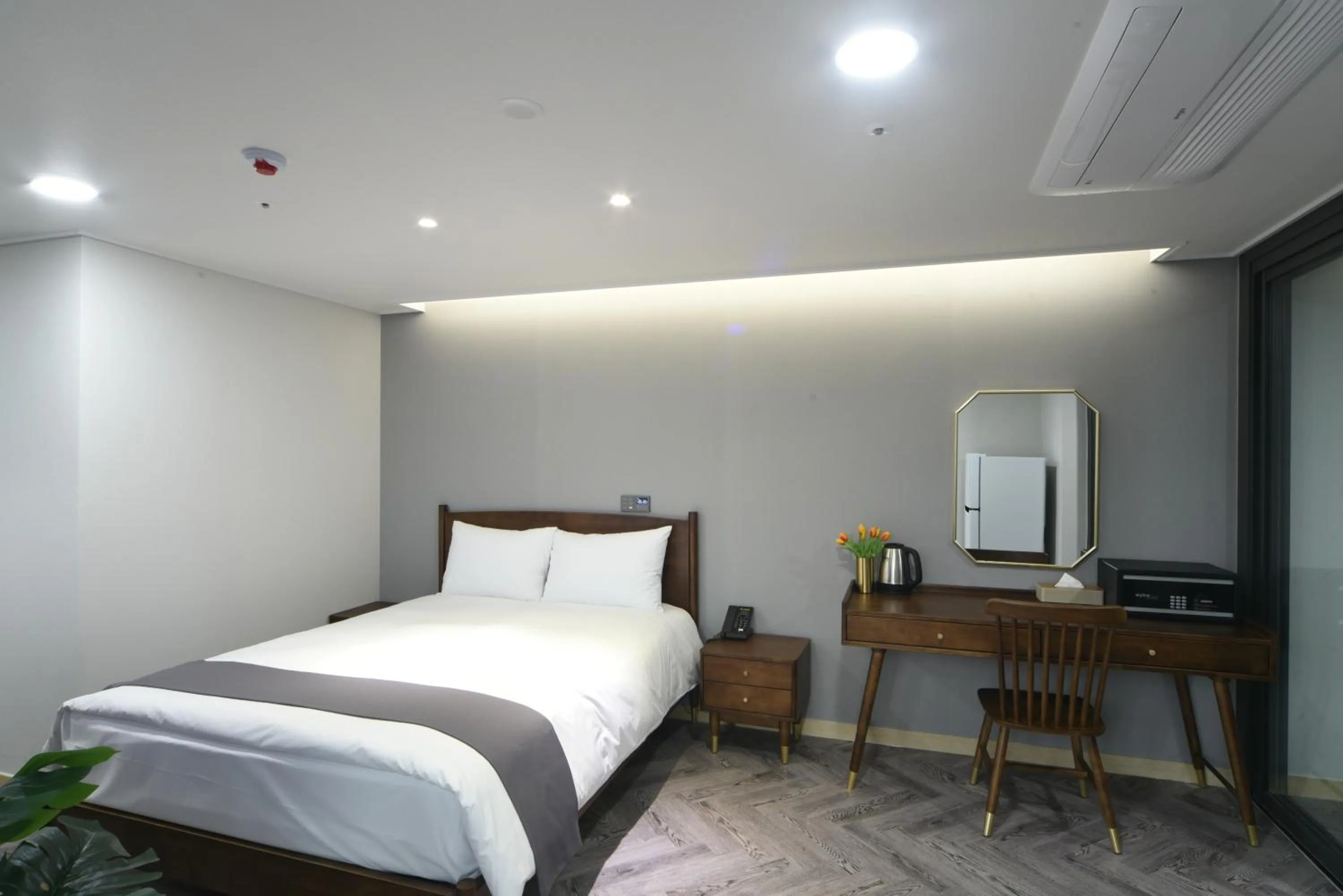 Bed in Haeundae Central Hotel