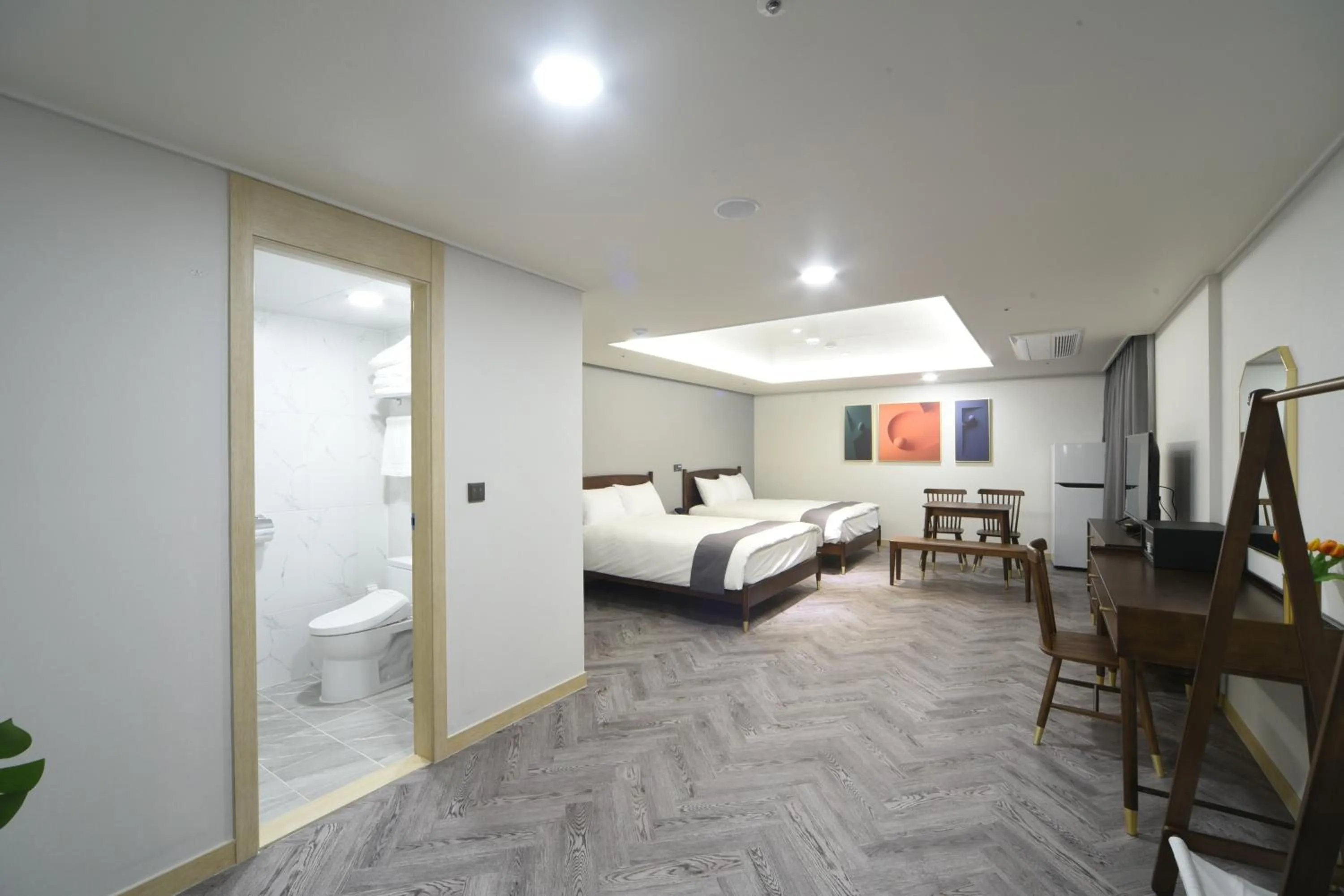 Bed in Haeundae Central Hotel