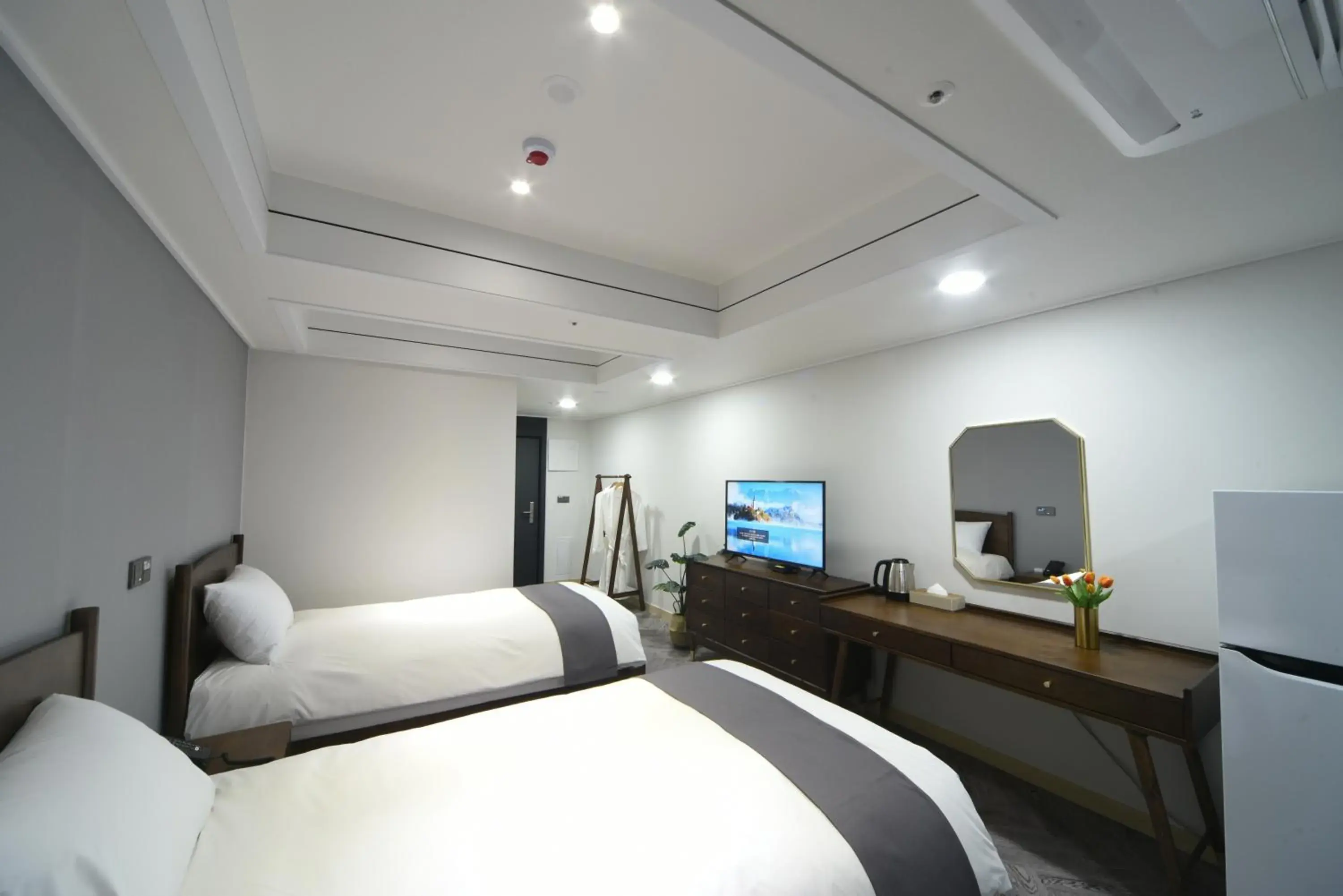 Bed in Haeundae Central Hotel Bed in Haeundae Central Hotel