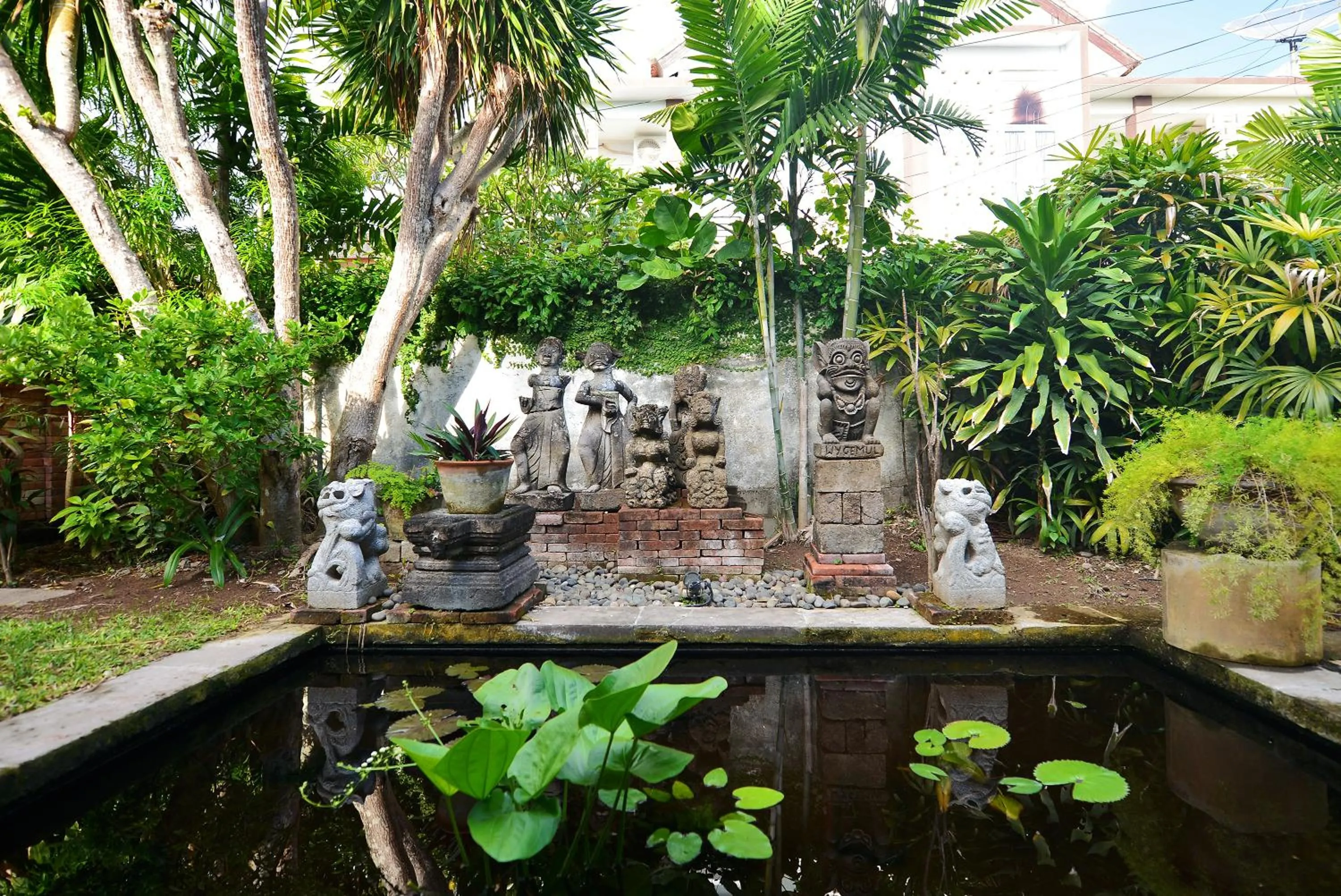 Property building in Bebek Cottages Sanur