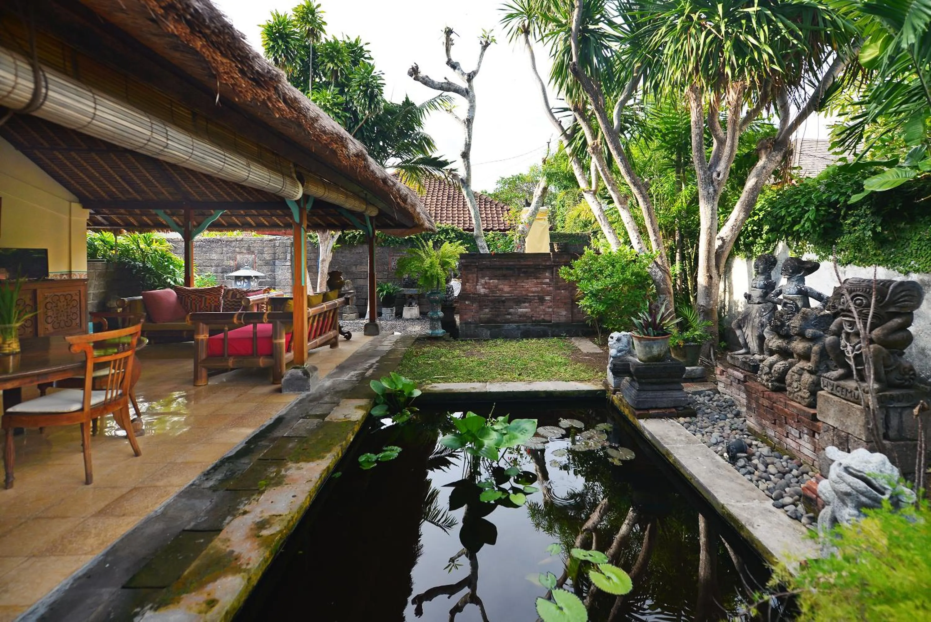 Patio in Bebek Cottages Sanur