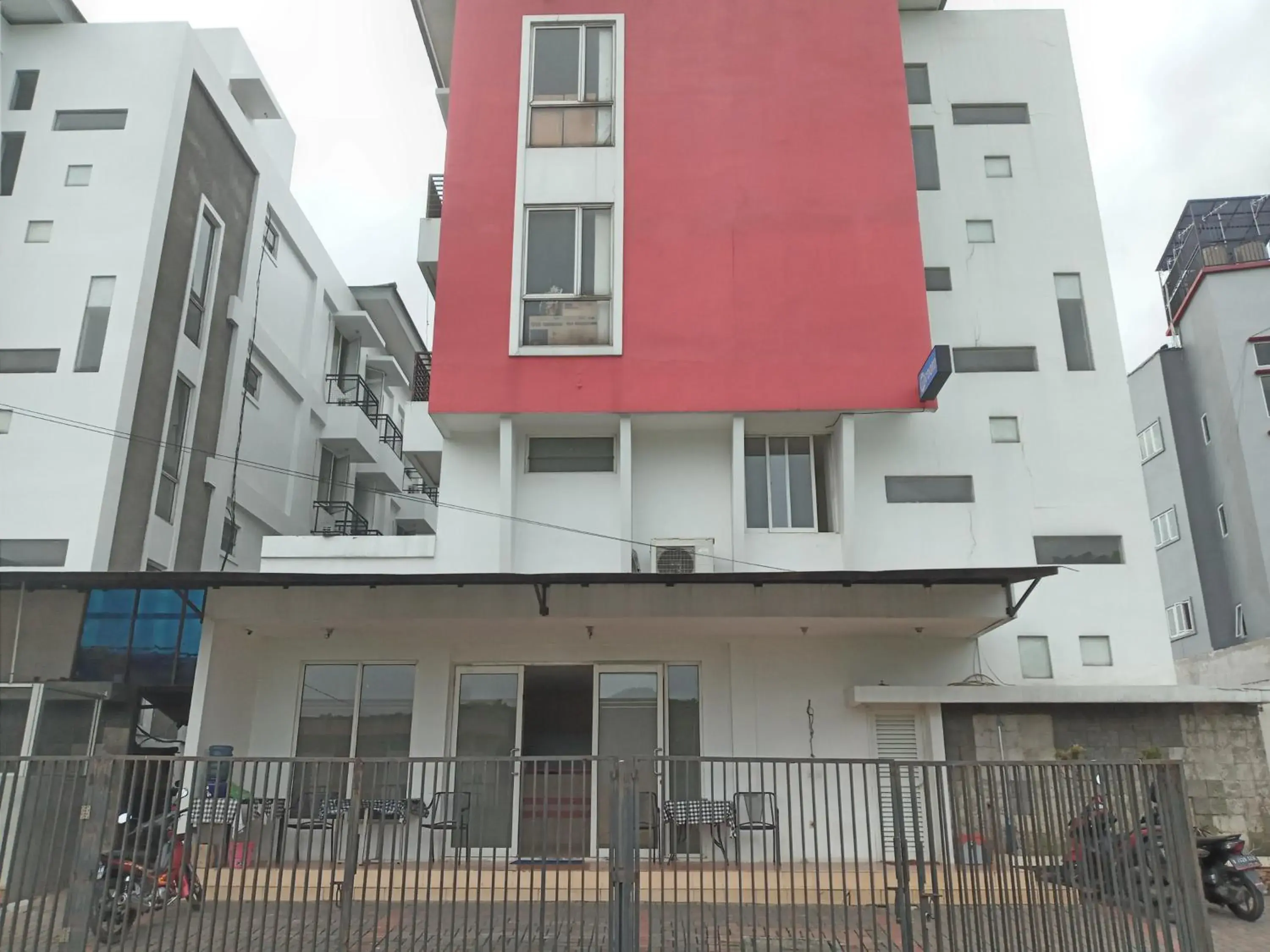 Property building in M Room Residence Property building in M Room Residence