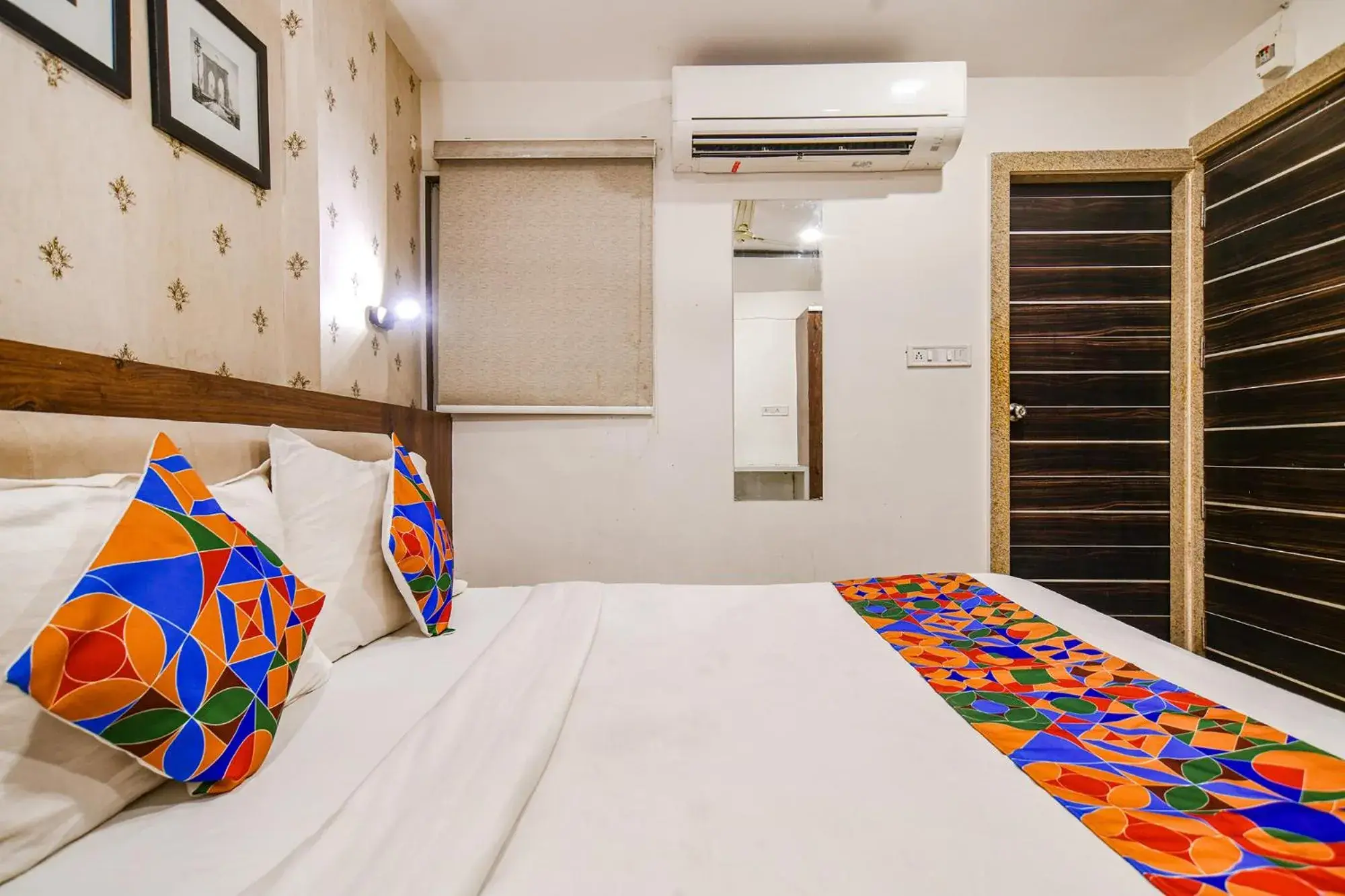 Bed in FabHotel Shree Ram Palace Bed in FabHotel Shree Ram Palace