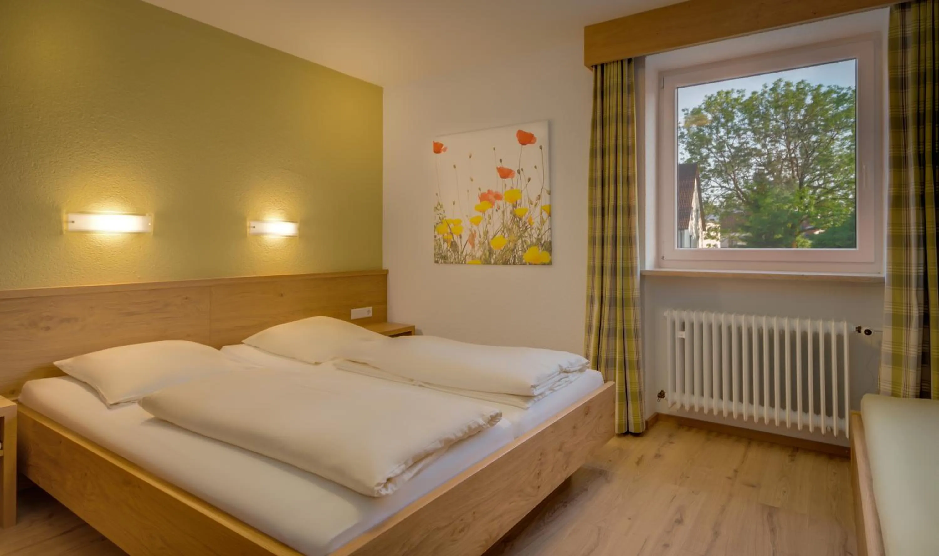 Bed in Hotel Gasthof zur Post