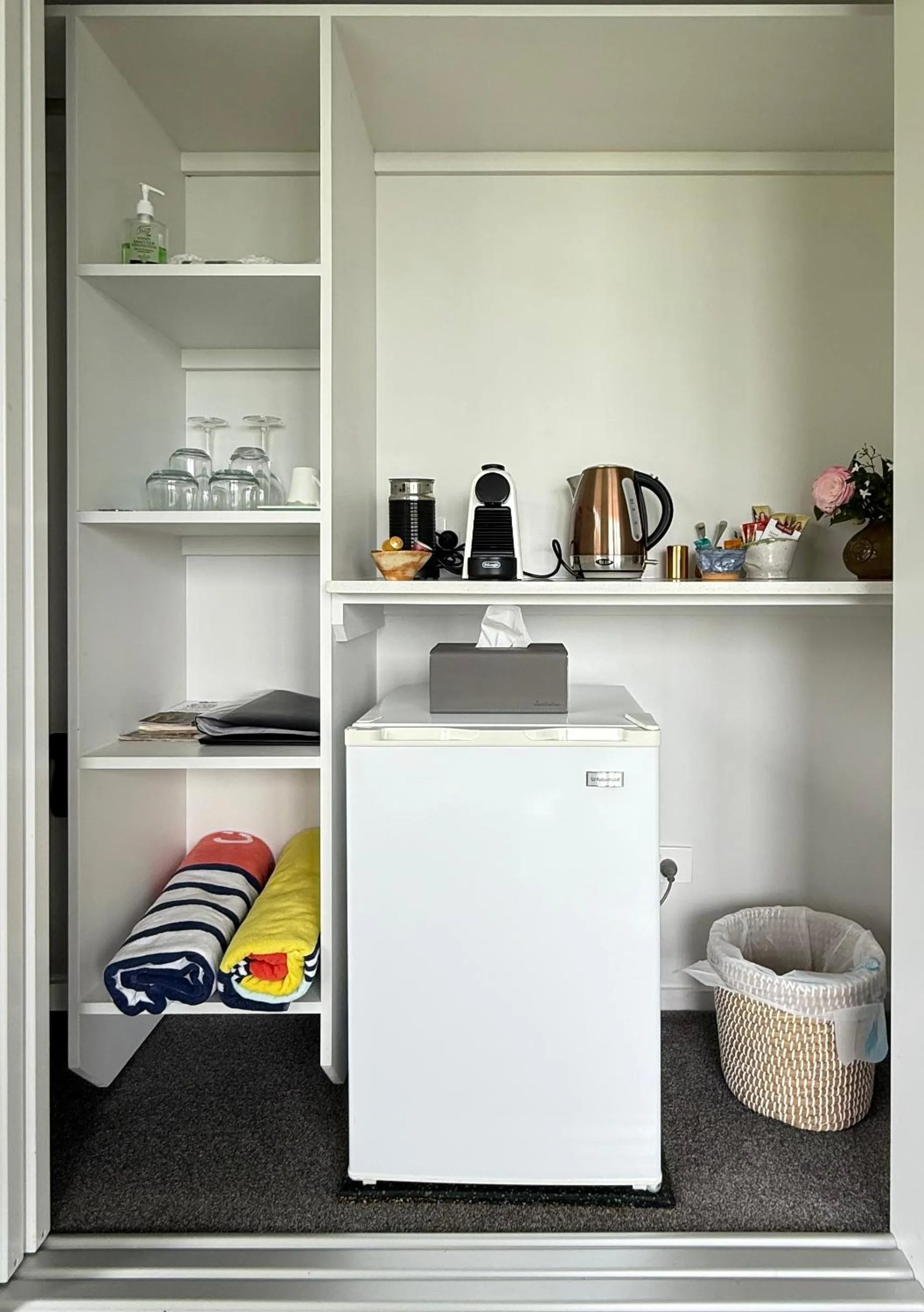 Coffee/tea facilities in Hilltop Whakaipo Estate