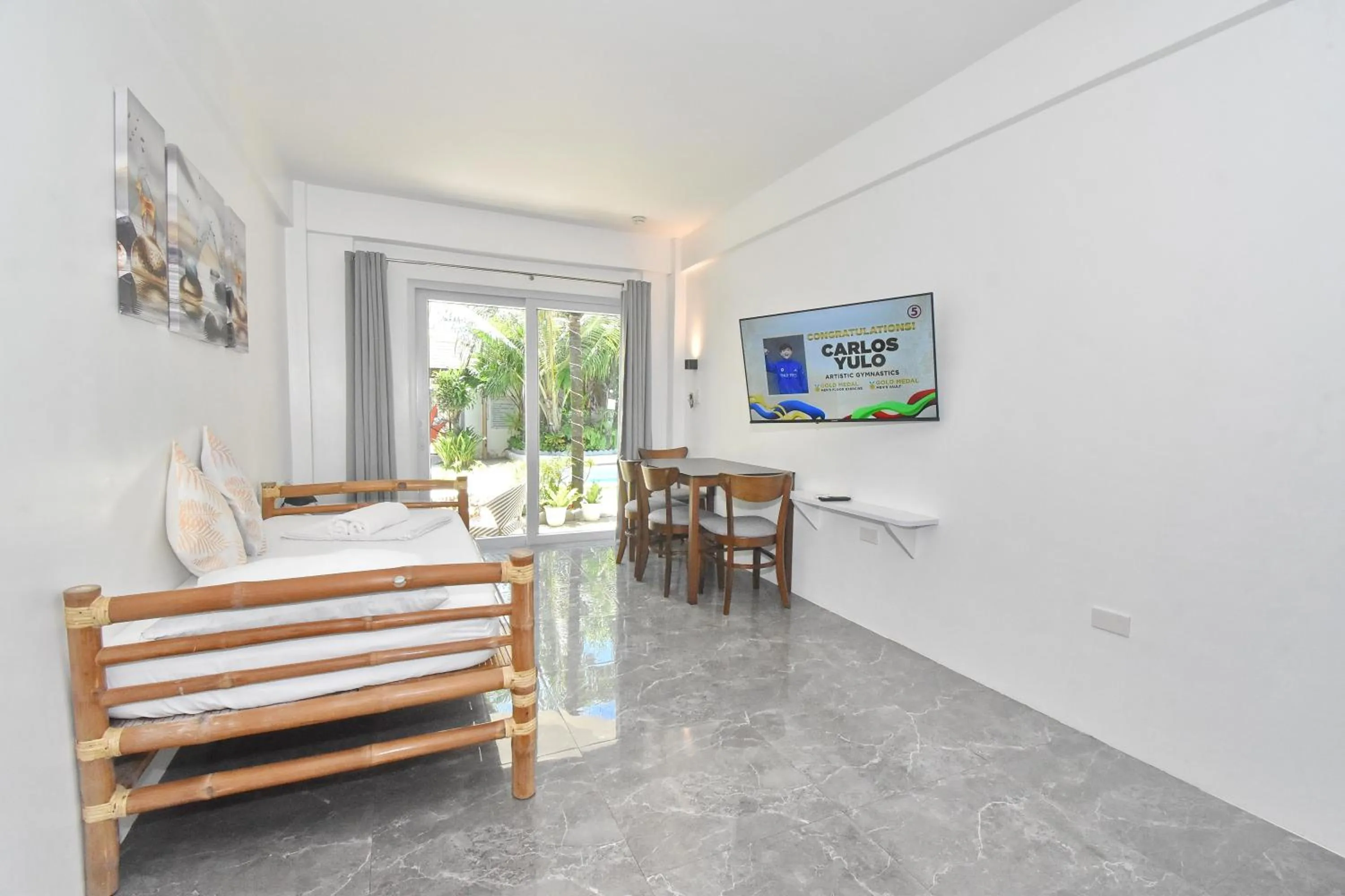 TV and multimedia in Villa Sunset Boracay