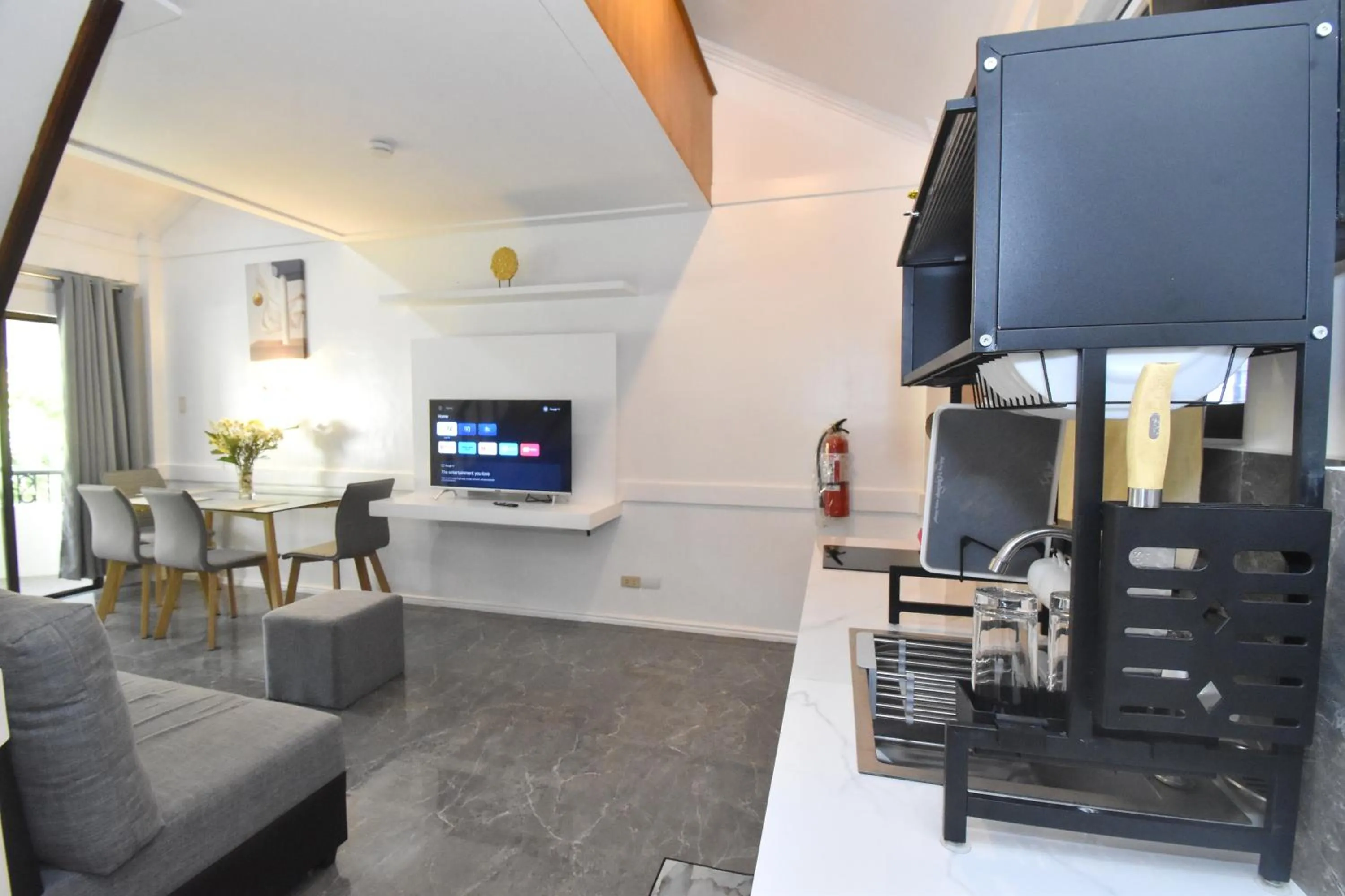 Kitchen or kitchenette in Villa Sunset Boracay